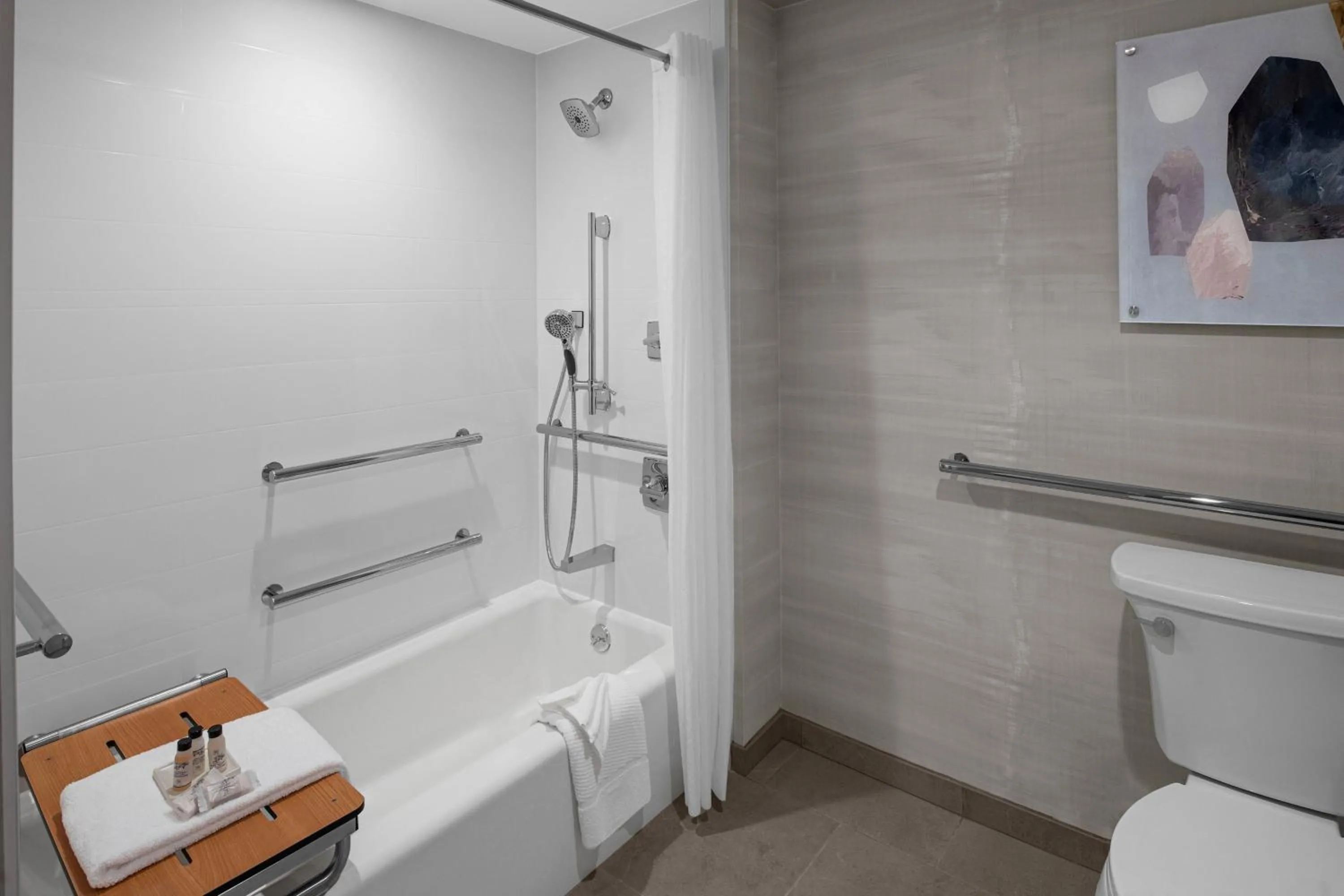 Bathroom in Delta Hotels by Marriott Santa Clara Silicon Valley