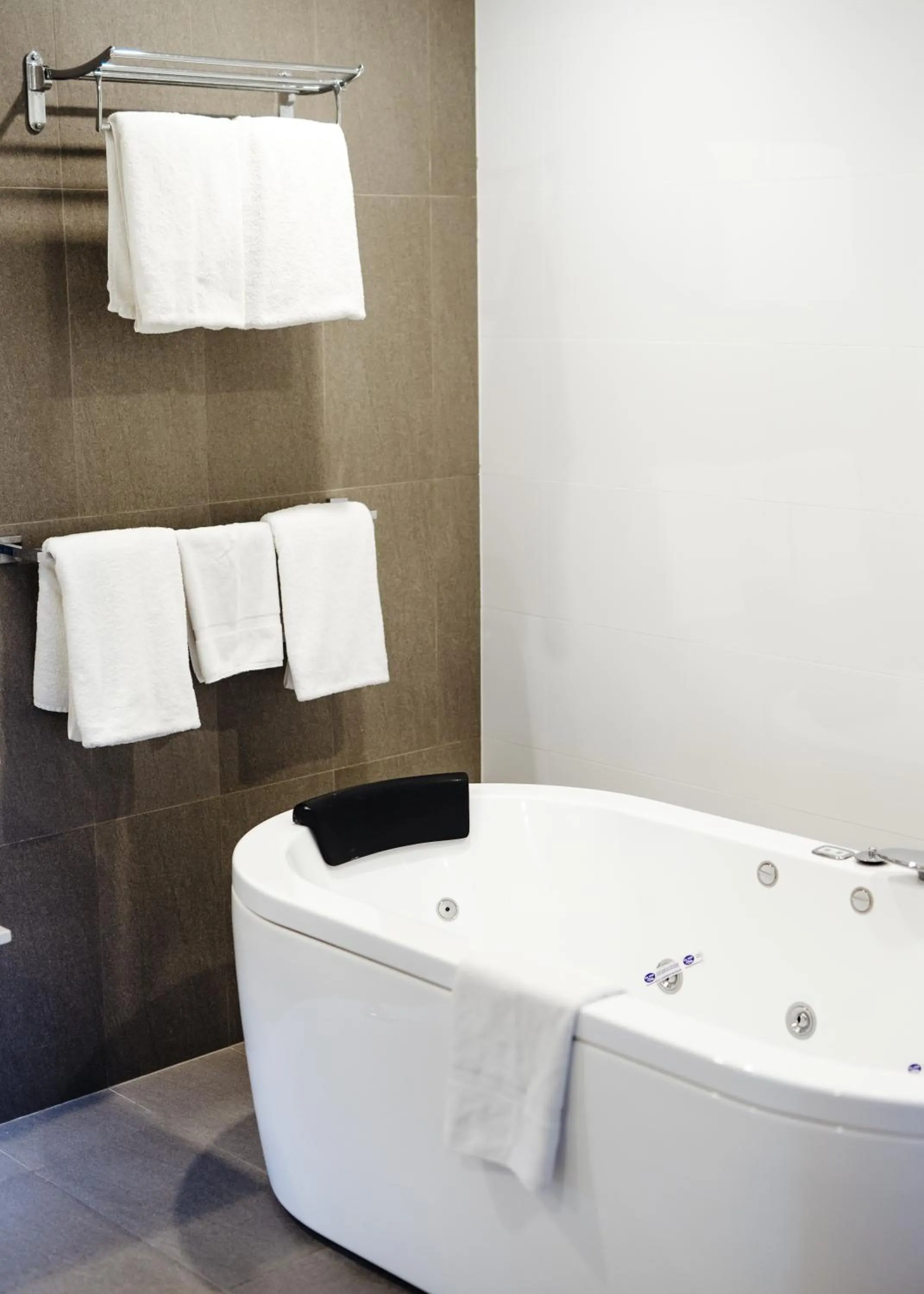 Novotel Vines Resort Swan Valley