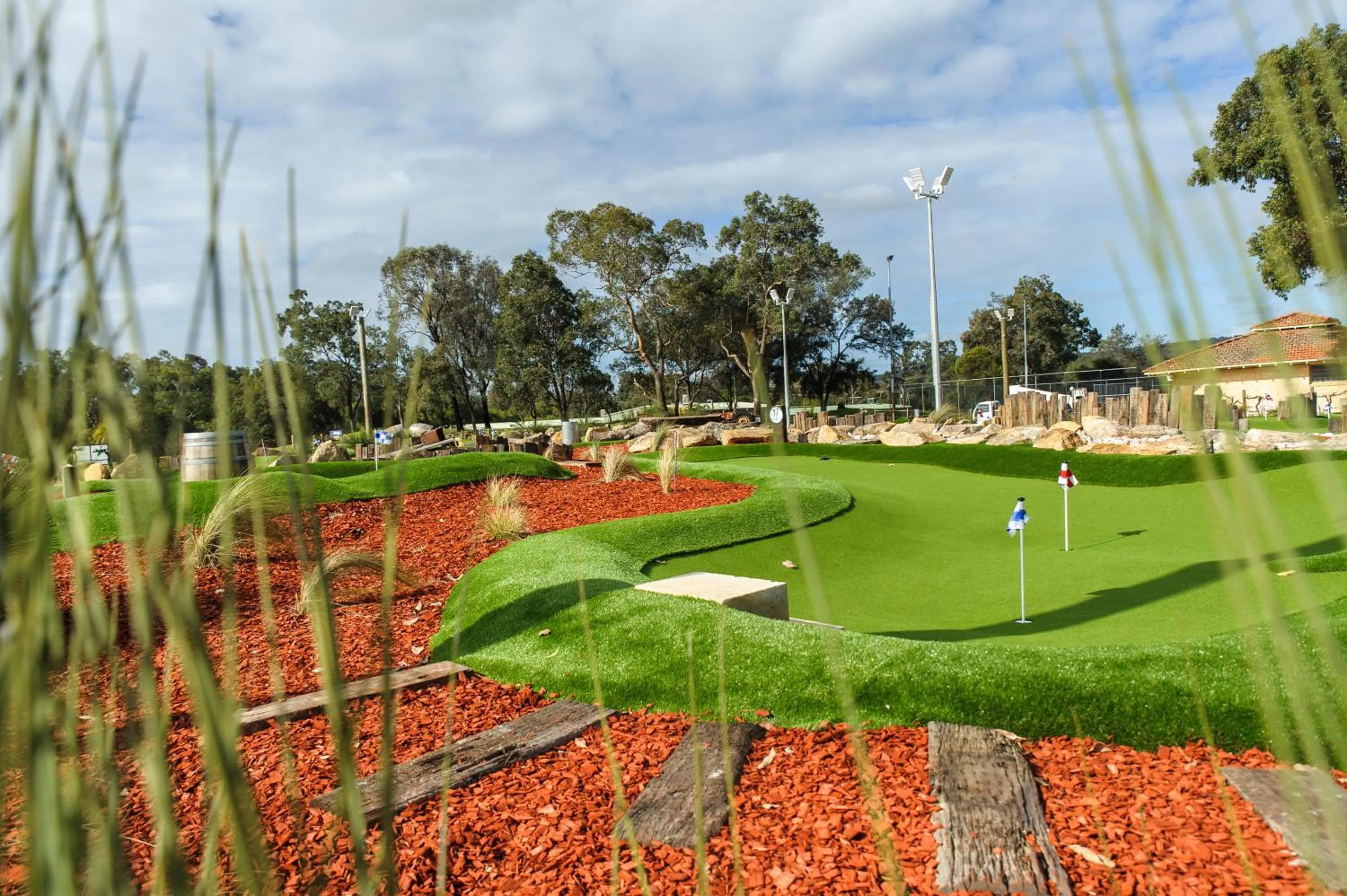Minigolf in Novotel Vines Resort Swan Valley