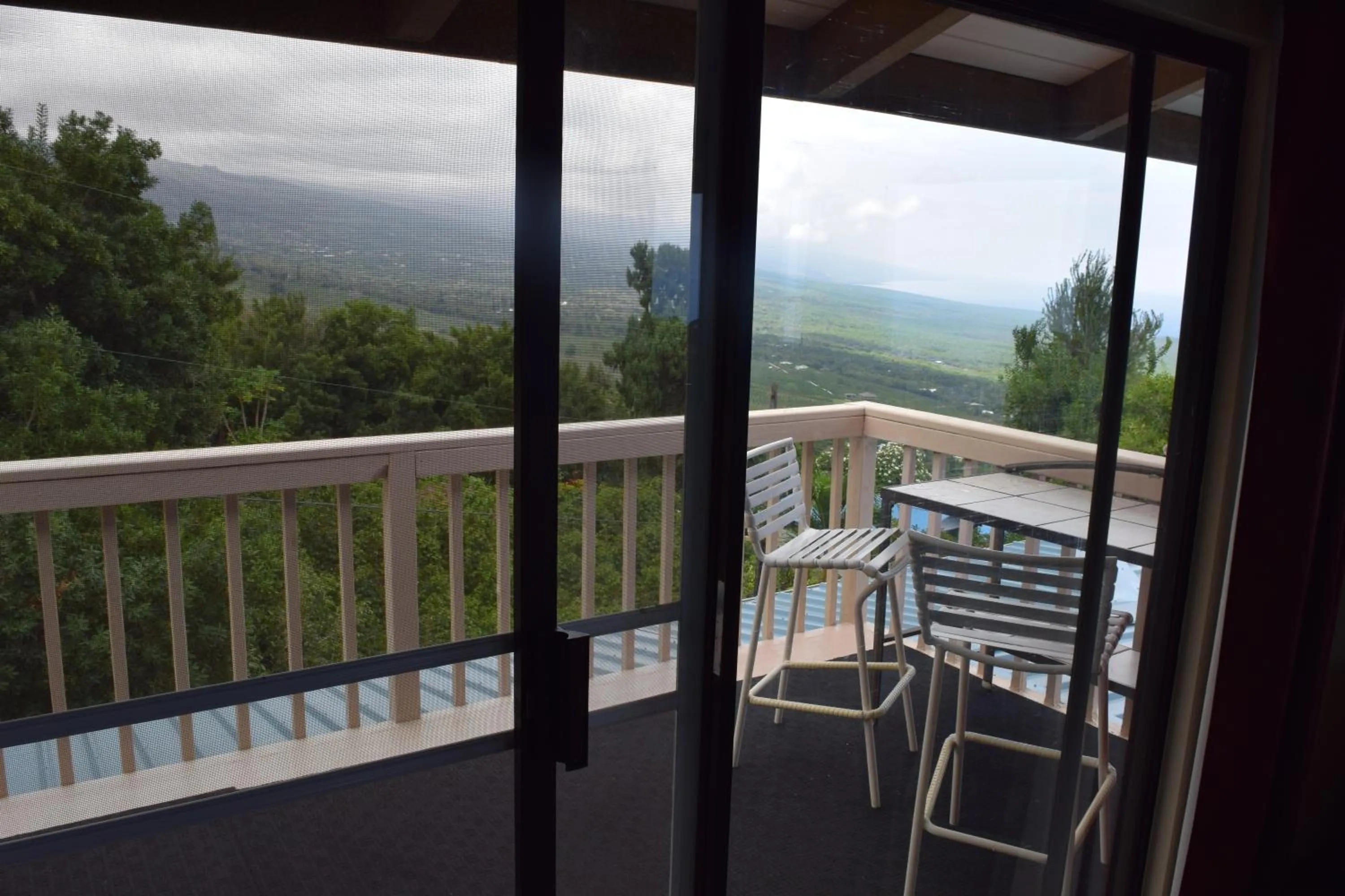 Balcony/Terrace in A Beautiful Edge of the World Bed & Breakfast