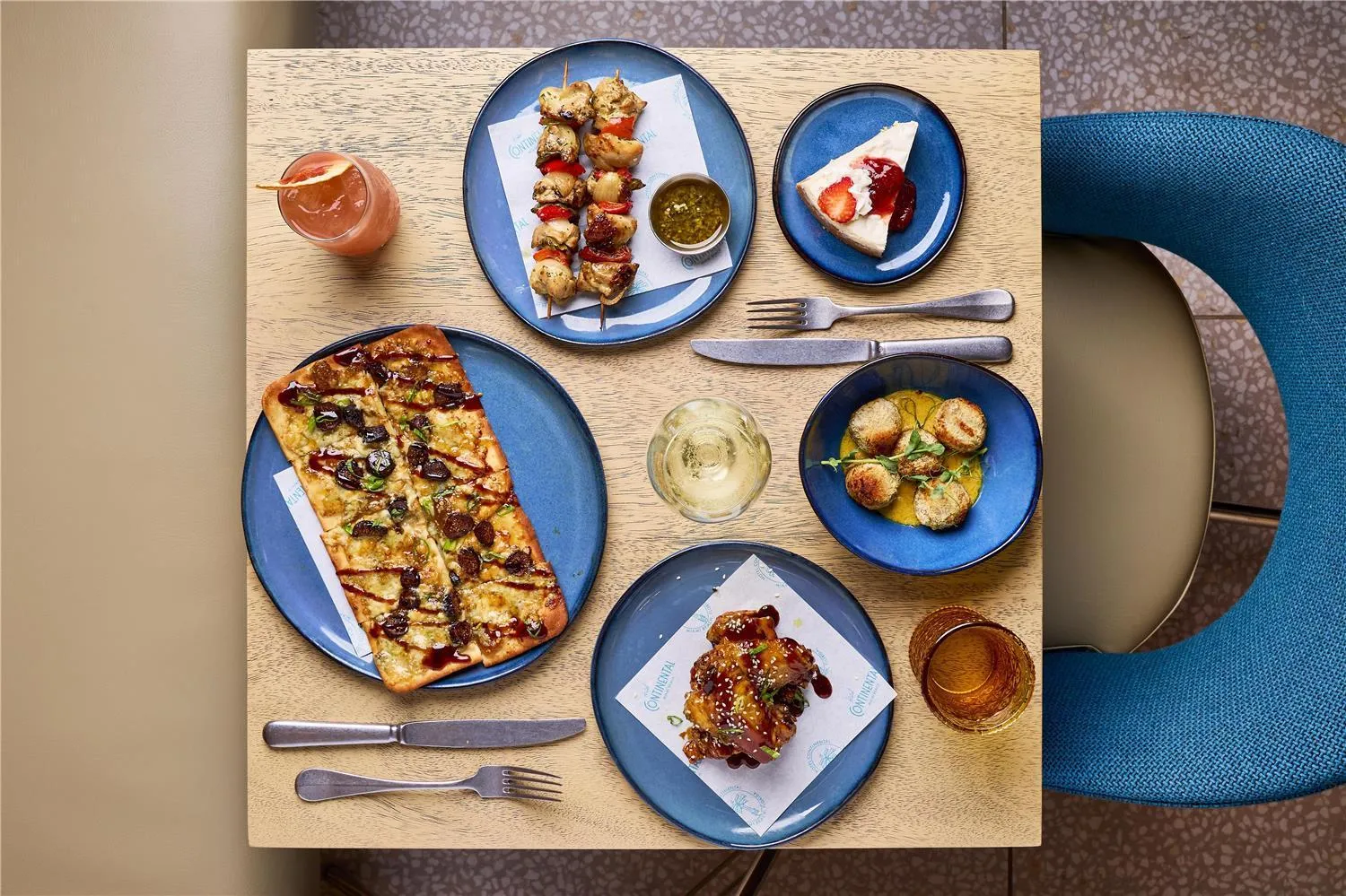 Restaurant/places to eat in Hotel Continental Miami Beach, Tapestry Collection by Hilton