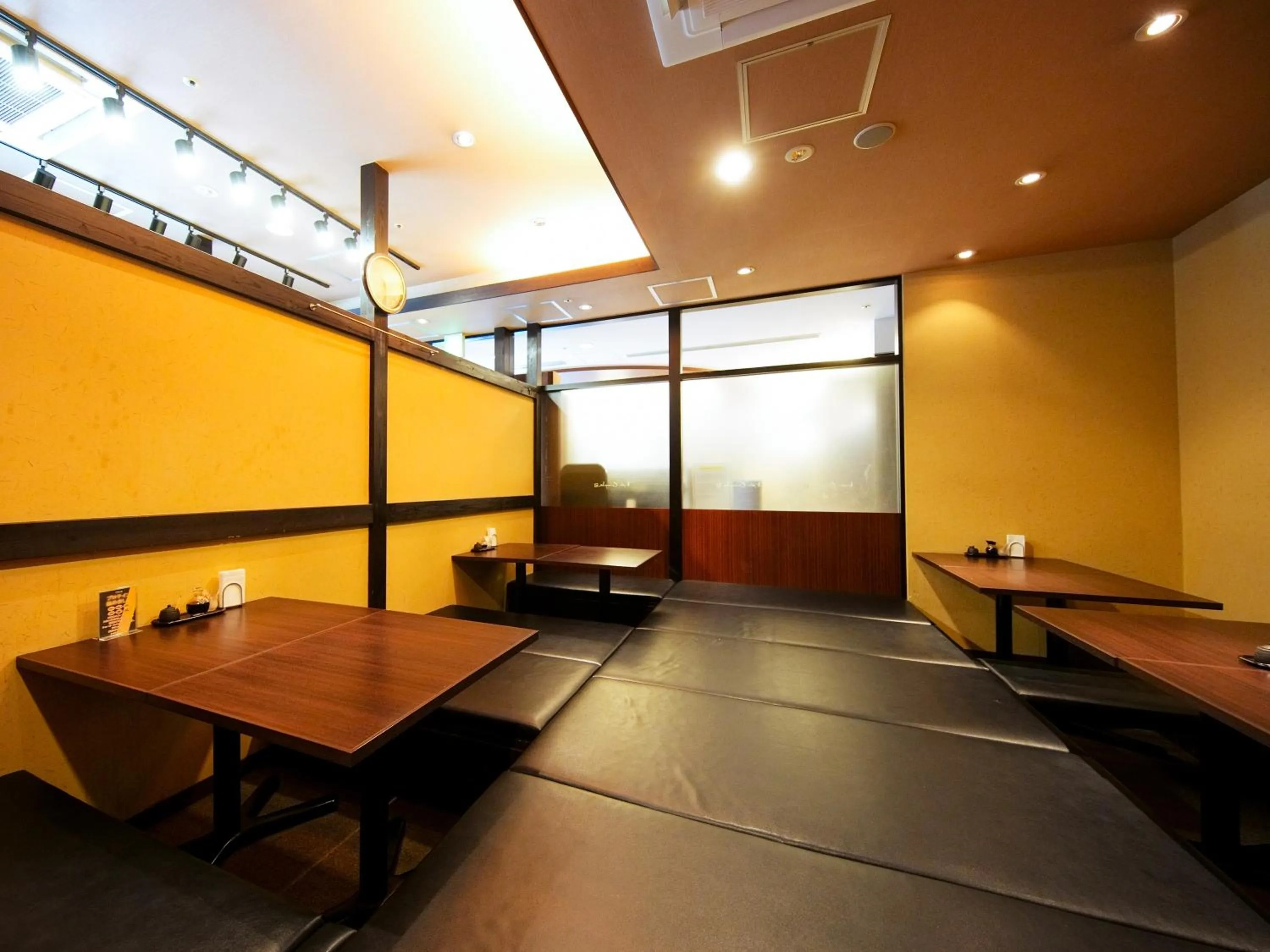 Restaurant/places to eat in APA Hotel Osaka Tanimachi 4chome Ekimae