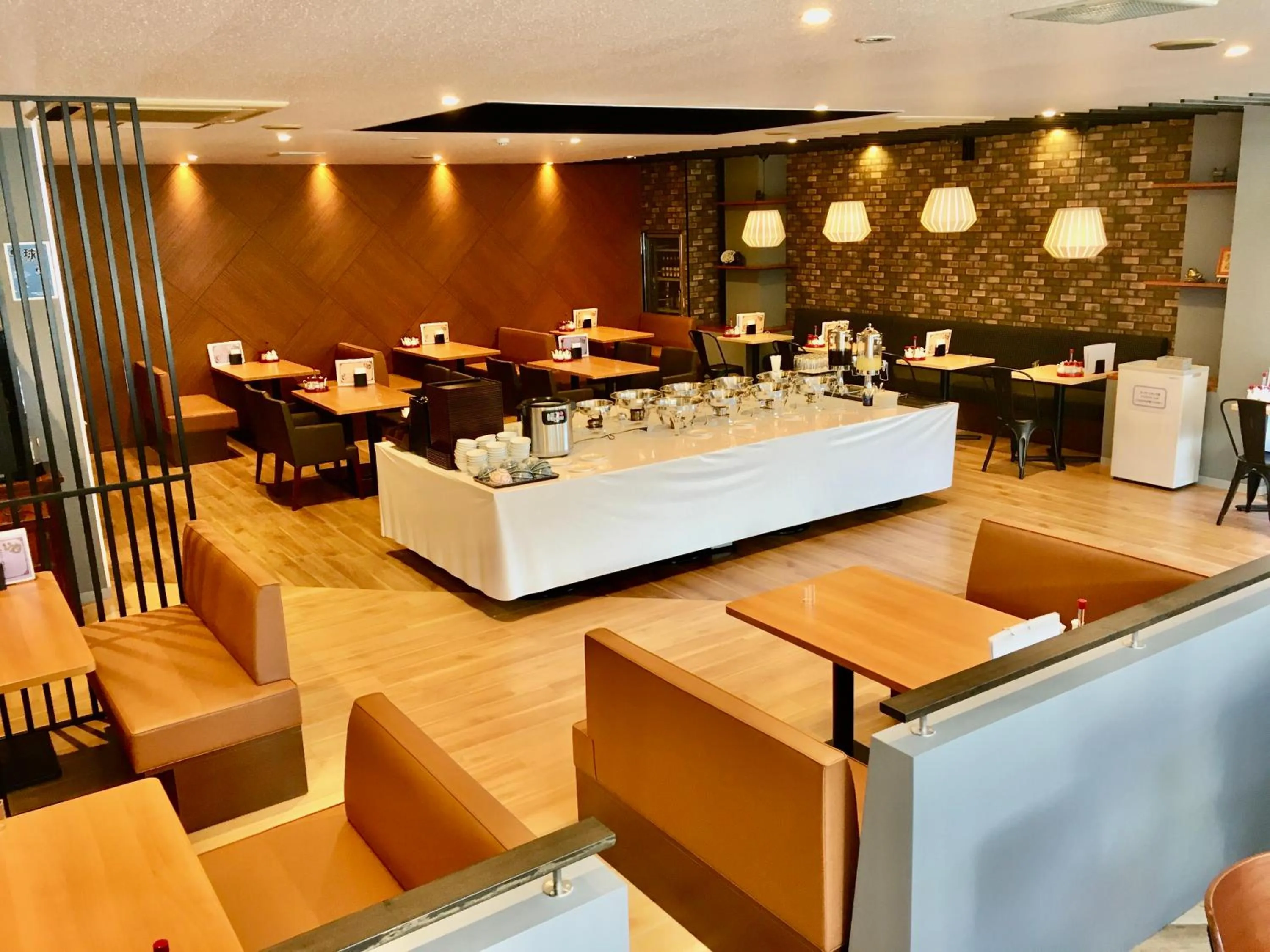 Restaurant/places to eat in Hotel Tetora