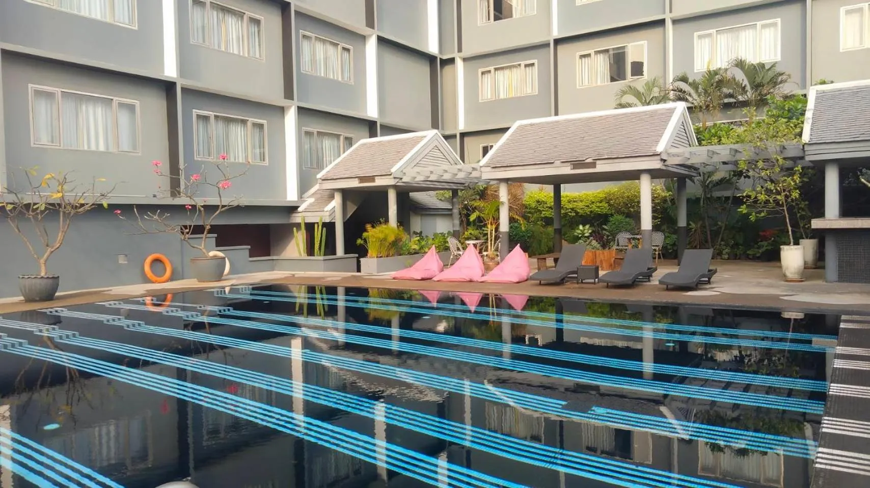 Swimming pool in Witz Bangkok Ramkhamhaeng