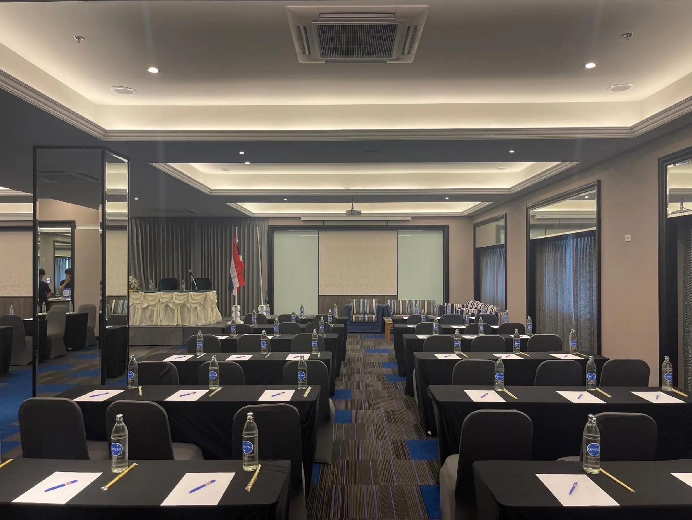 Meeting/conference room in Witz Bangkok Ramkhamhaeng