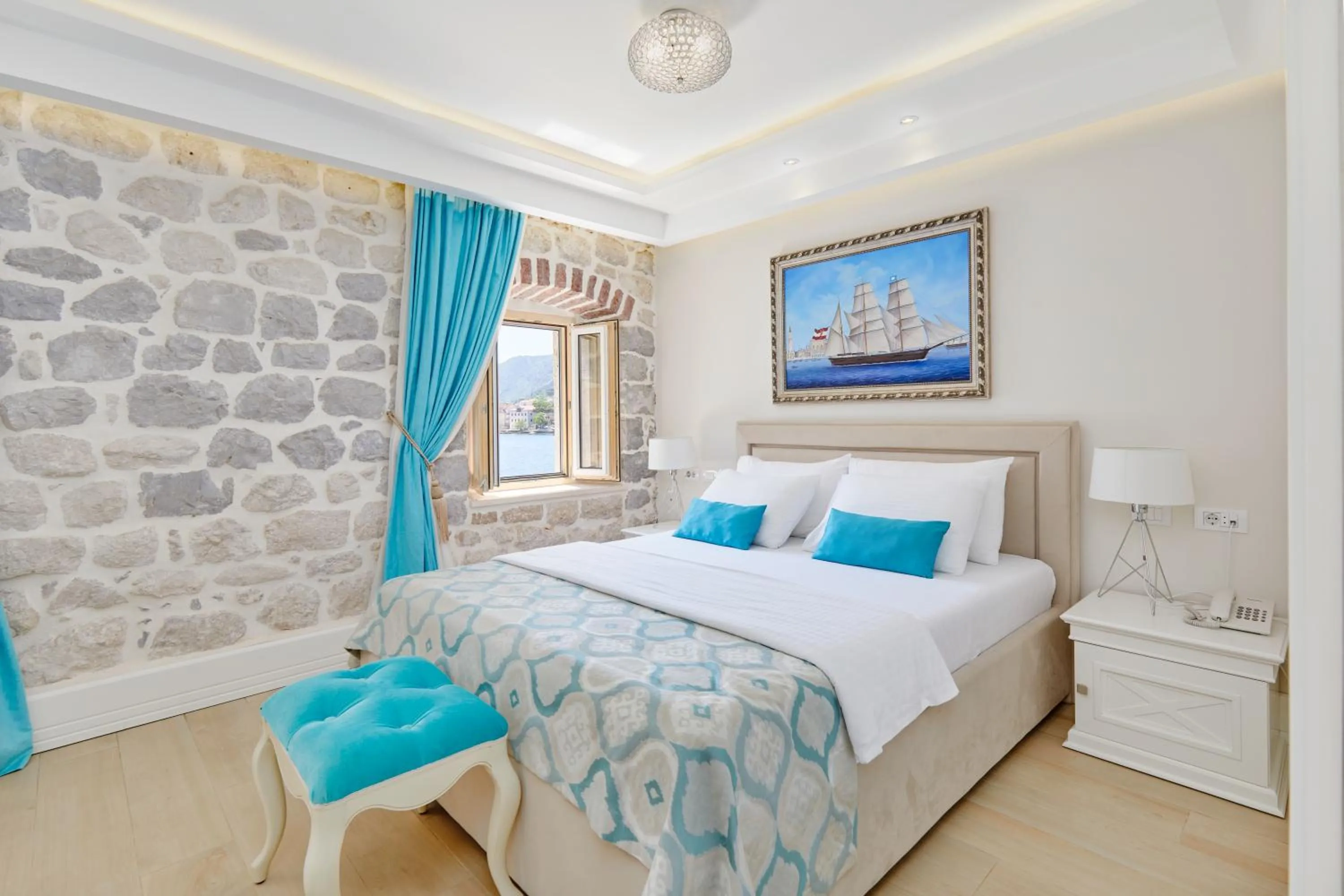 Bed in Hotel Libertas