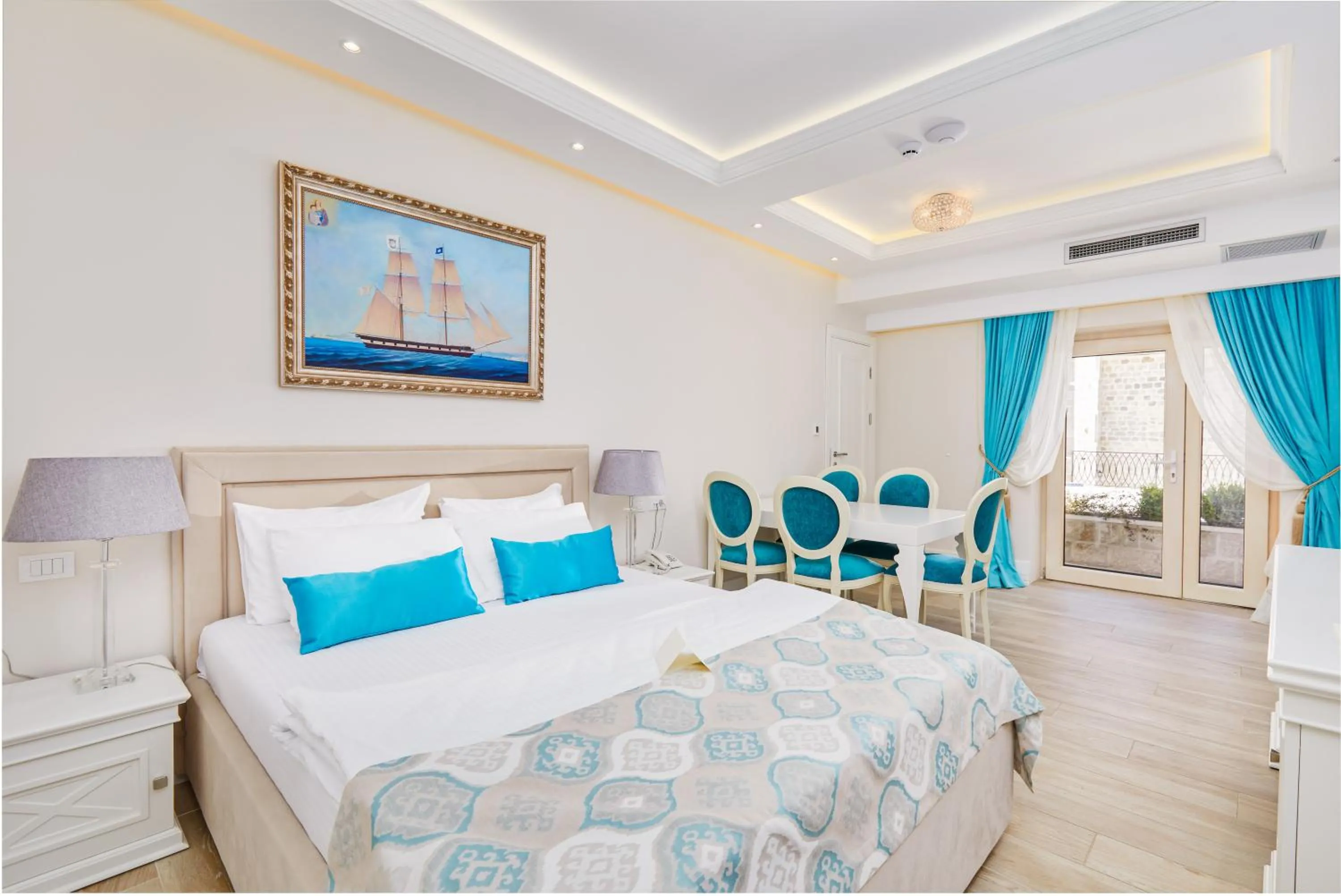 Bed in Hotel Libertas