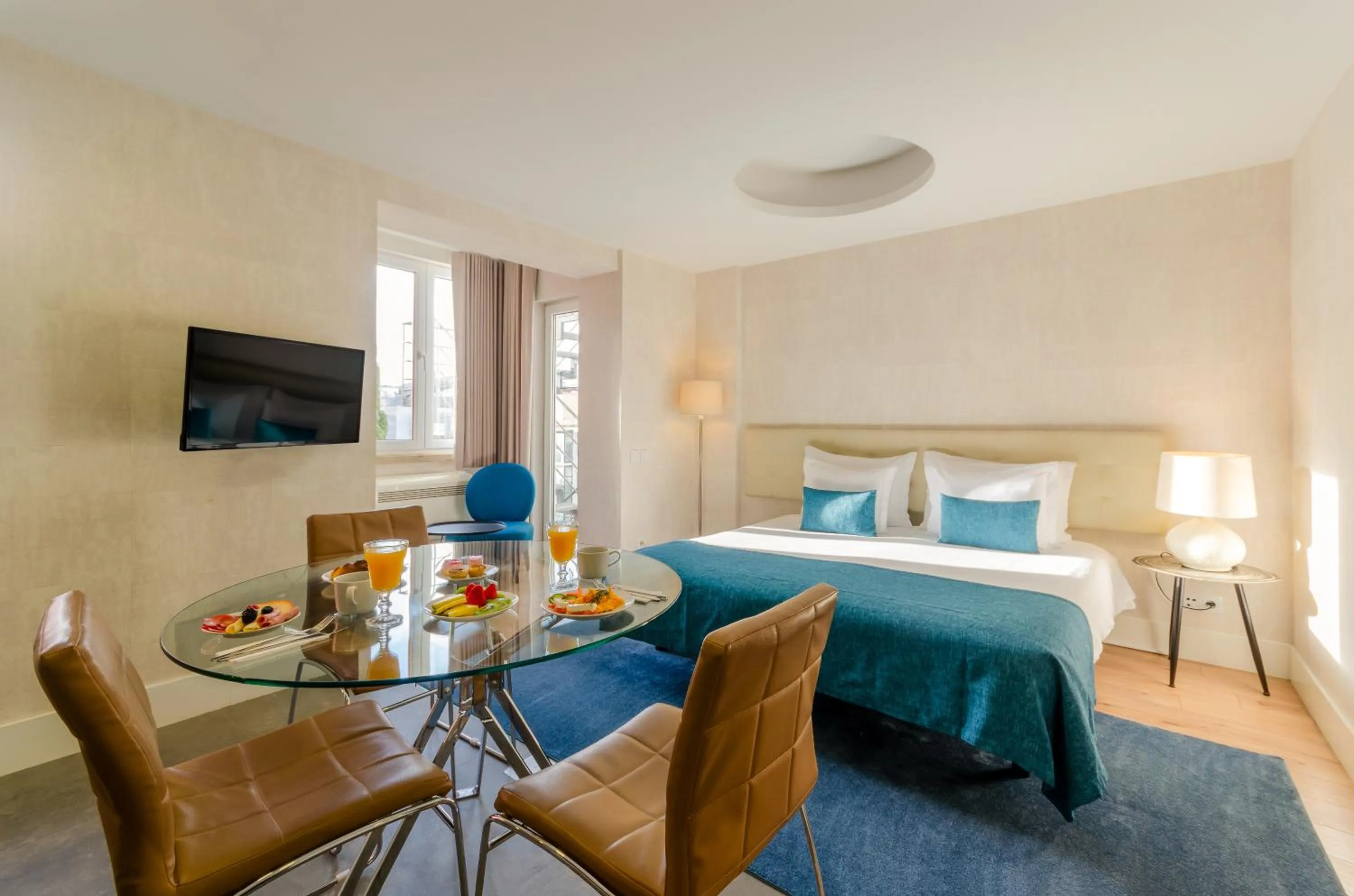 Bed in LX51 Studios & Suites by APT IIN - Lisbon Center