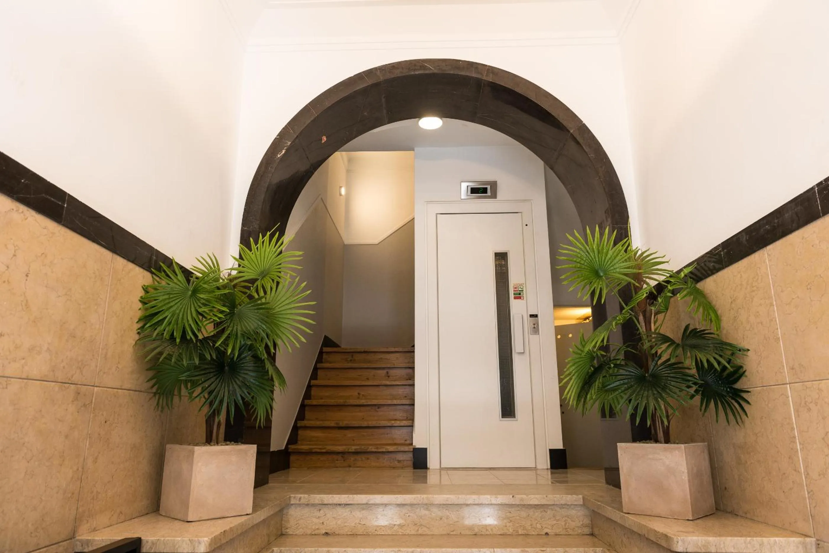 Facade/entrance in LX51 Studios & Suites by APT IIN - Lisbon Center