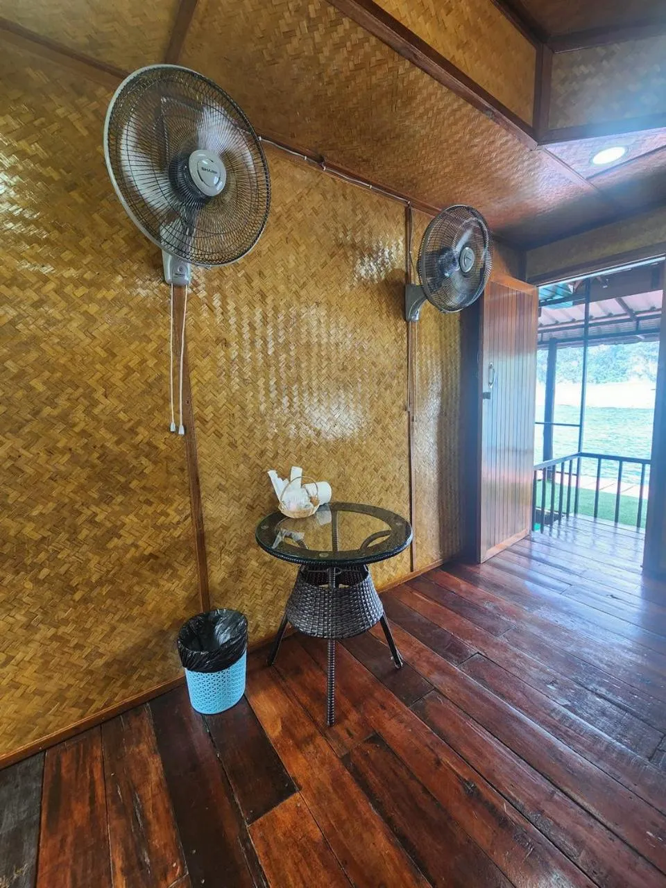 Lake view in Khao Sok Las Orquideas Resort