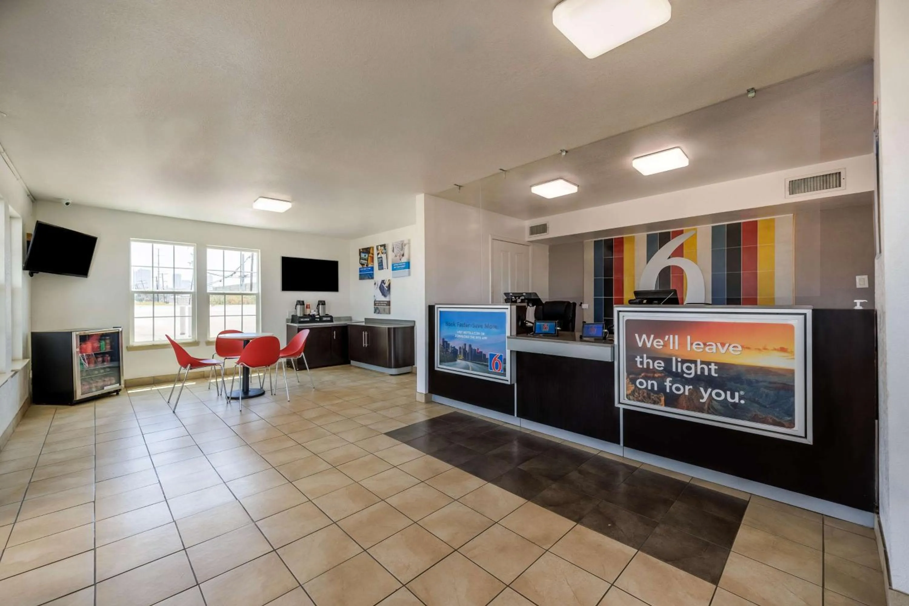 Lobby or reception in Studio 6 Fort Worth, TX - Stockyards East