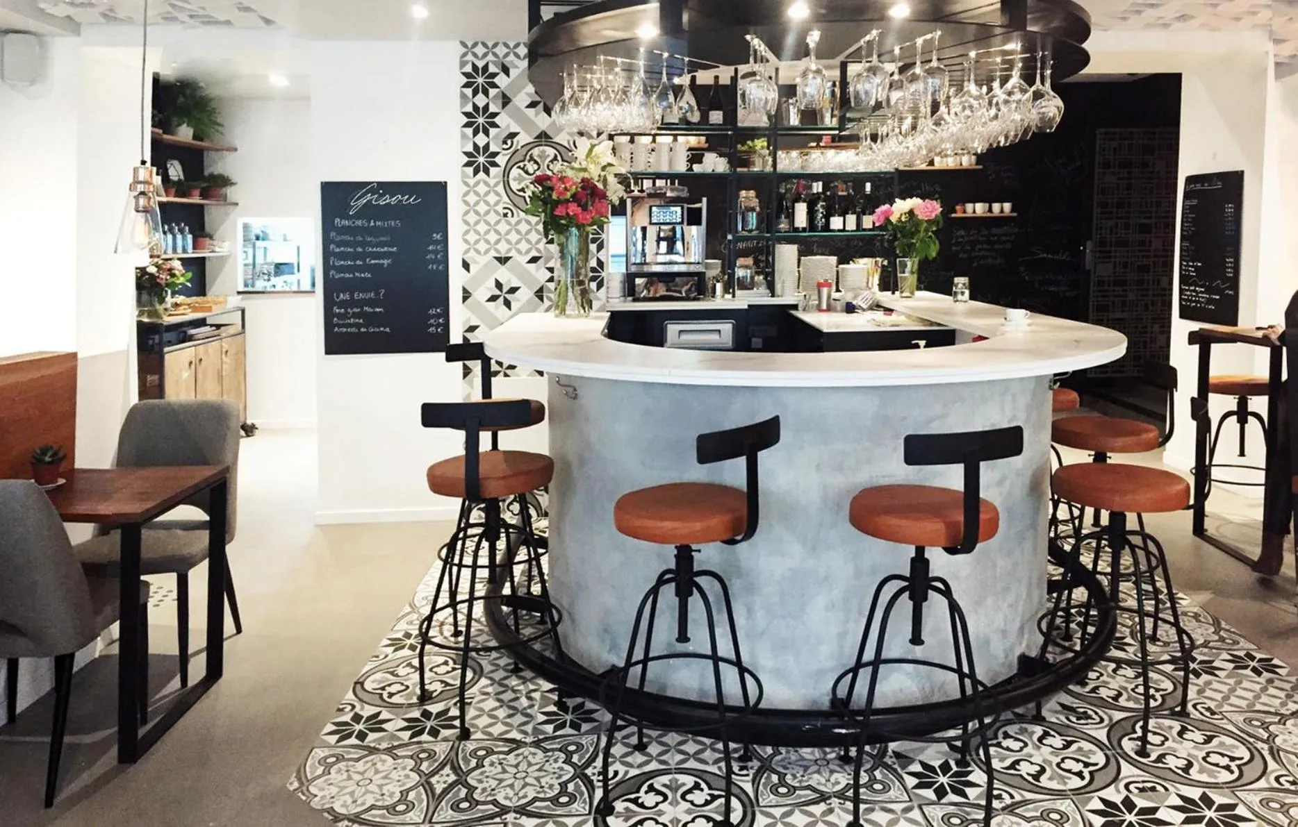 Dinner in Hotel 29 Lepic