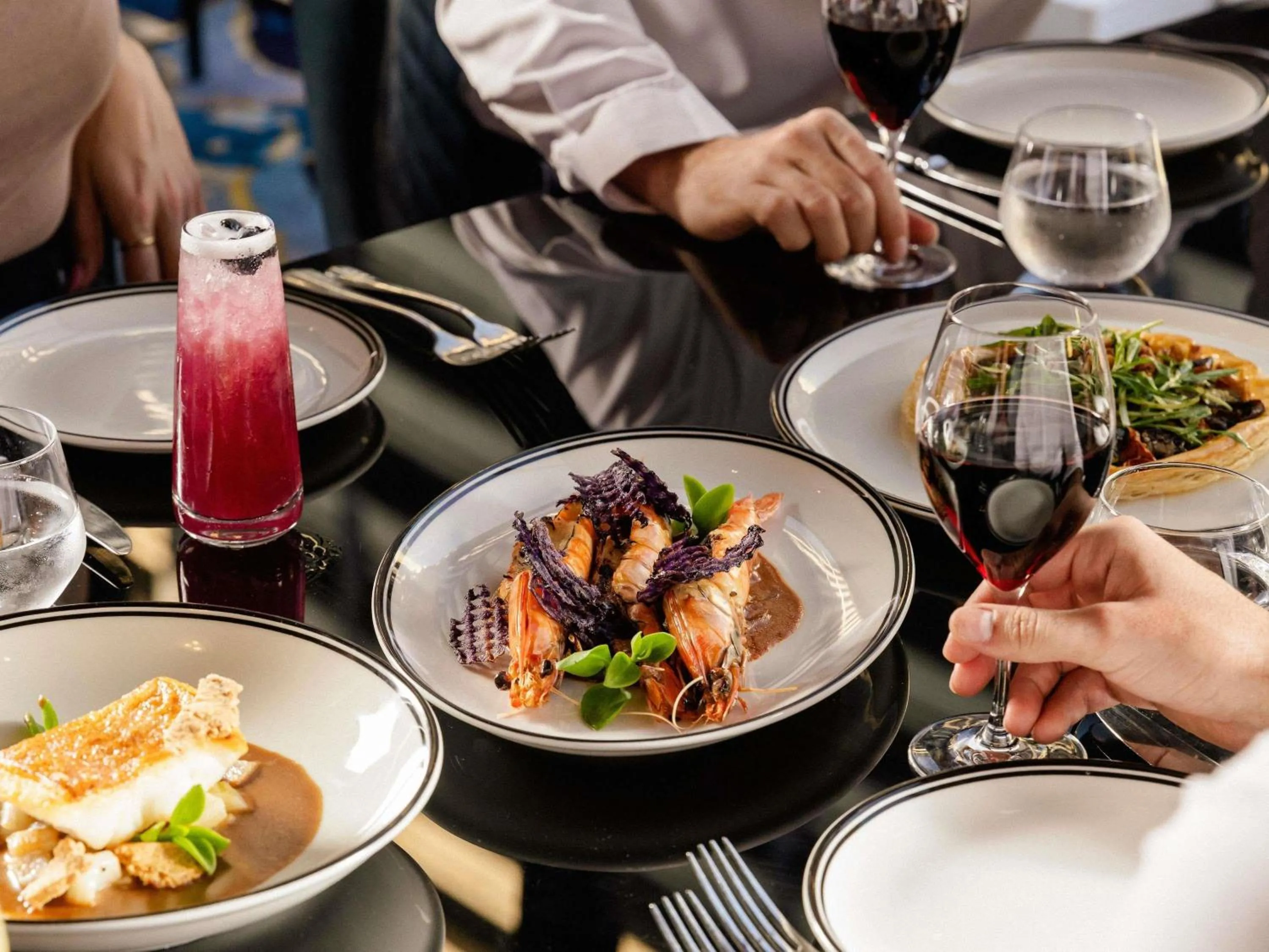 Restaurant/places to eat in Sofitel Brisbane Central