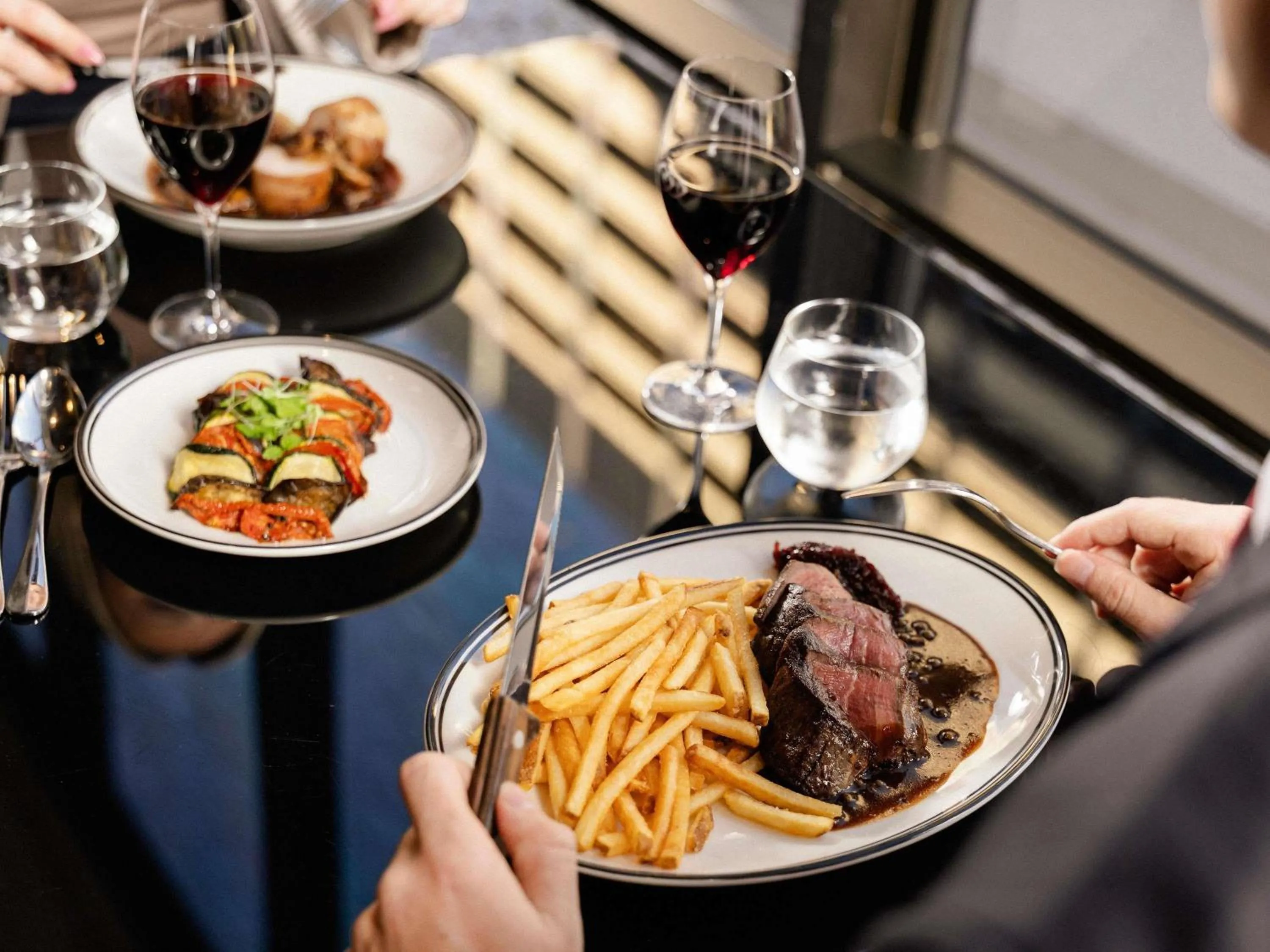 Restaurant/places to eat in Sofitel Brisbane Central