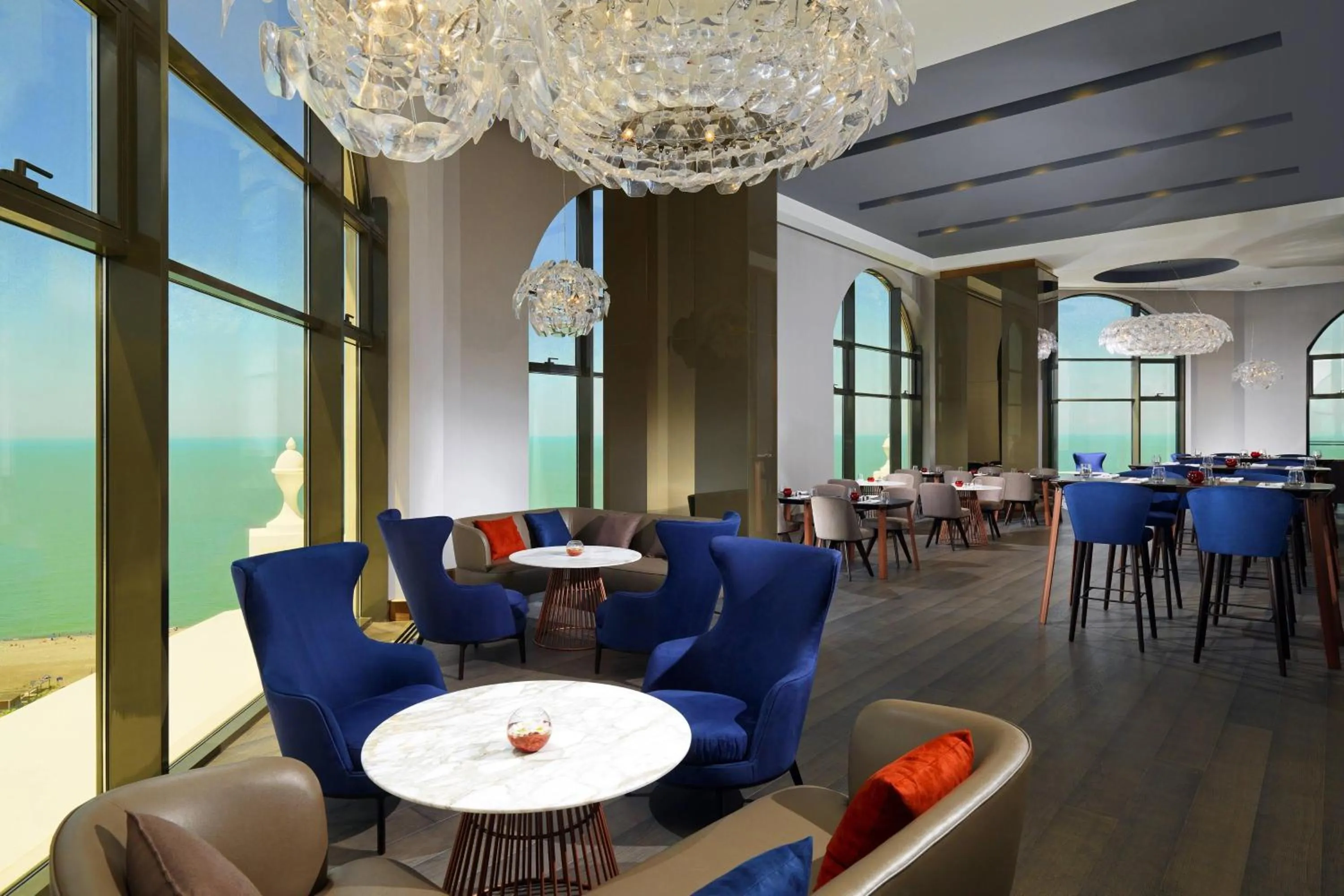 Lounge or bar in Sheraton Batumi Hotel