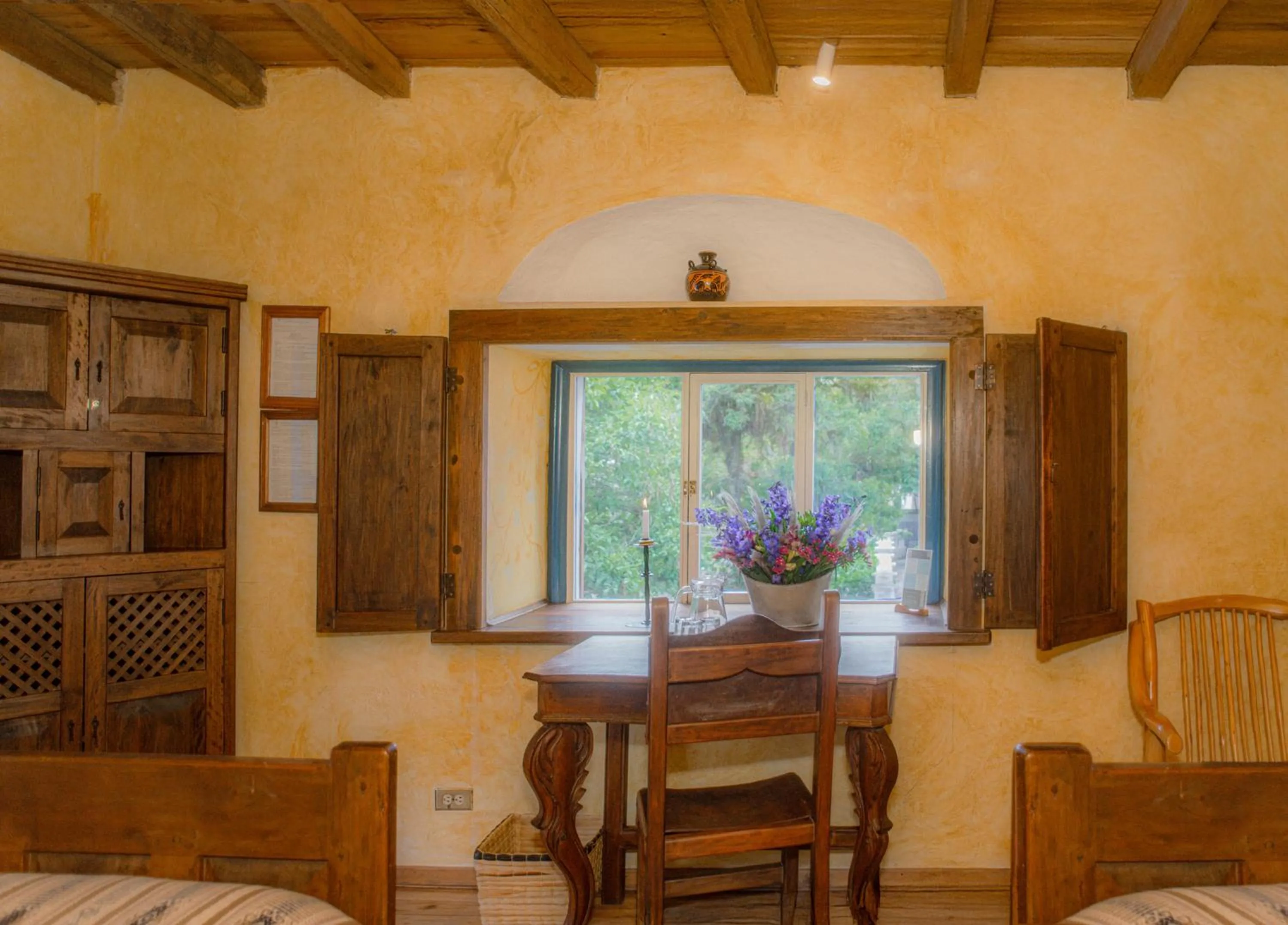 Seating area in Hacienda Cusin