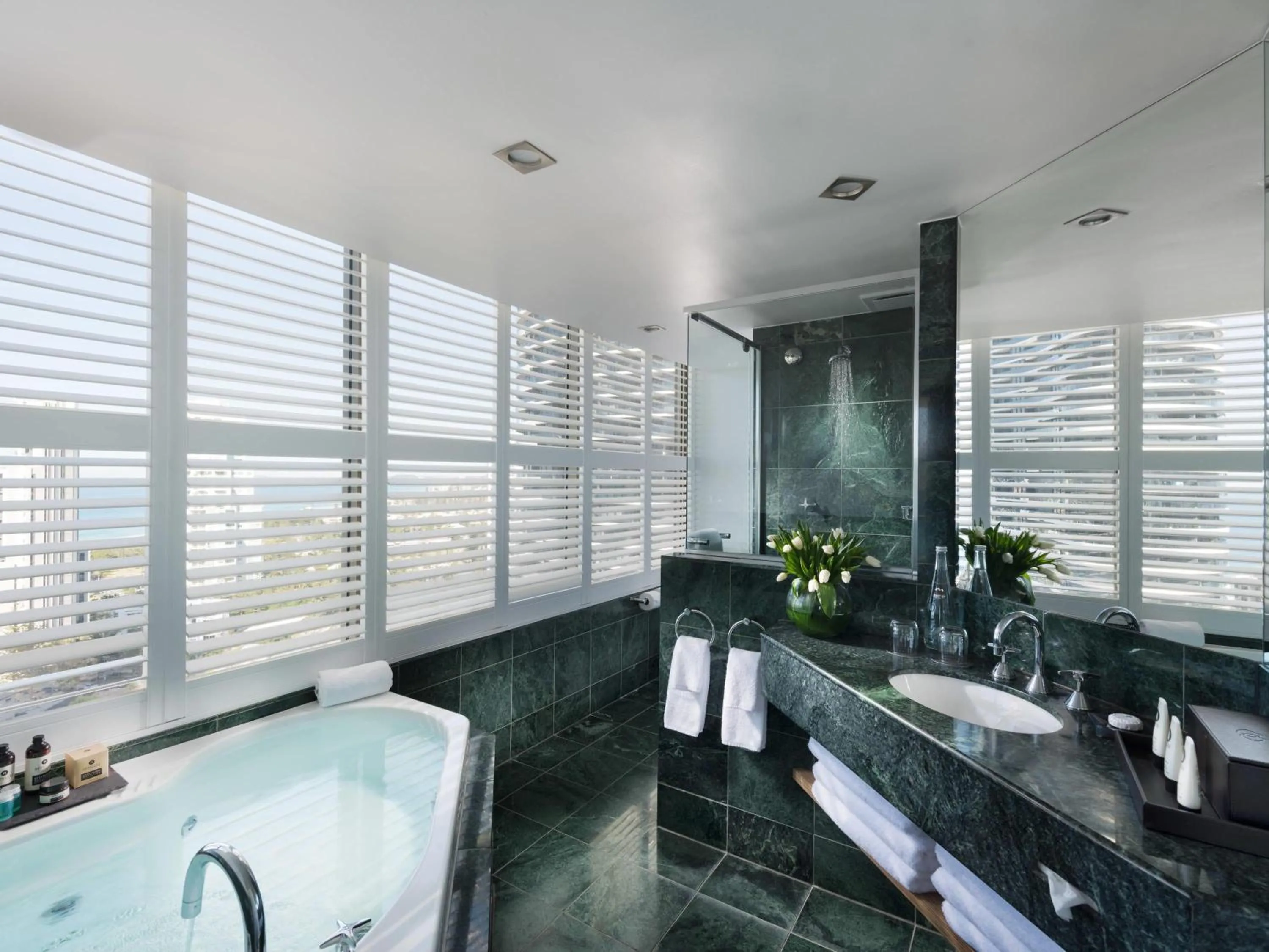 Photo of the whole room in Sofitel Gold Coast Broadbeach