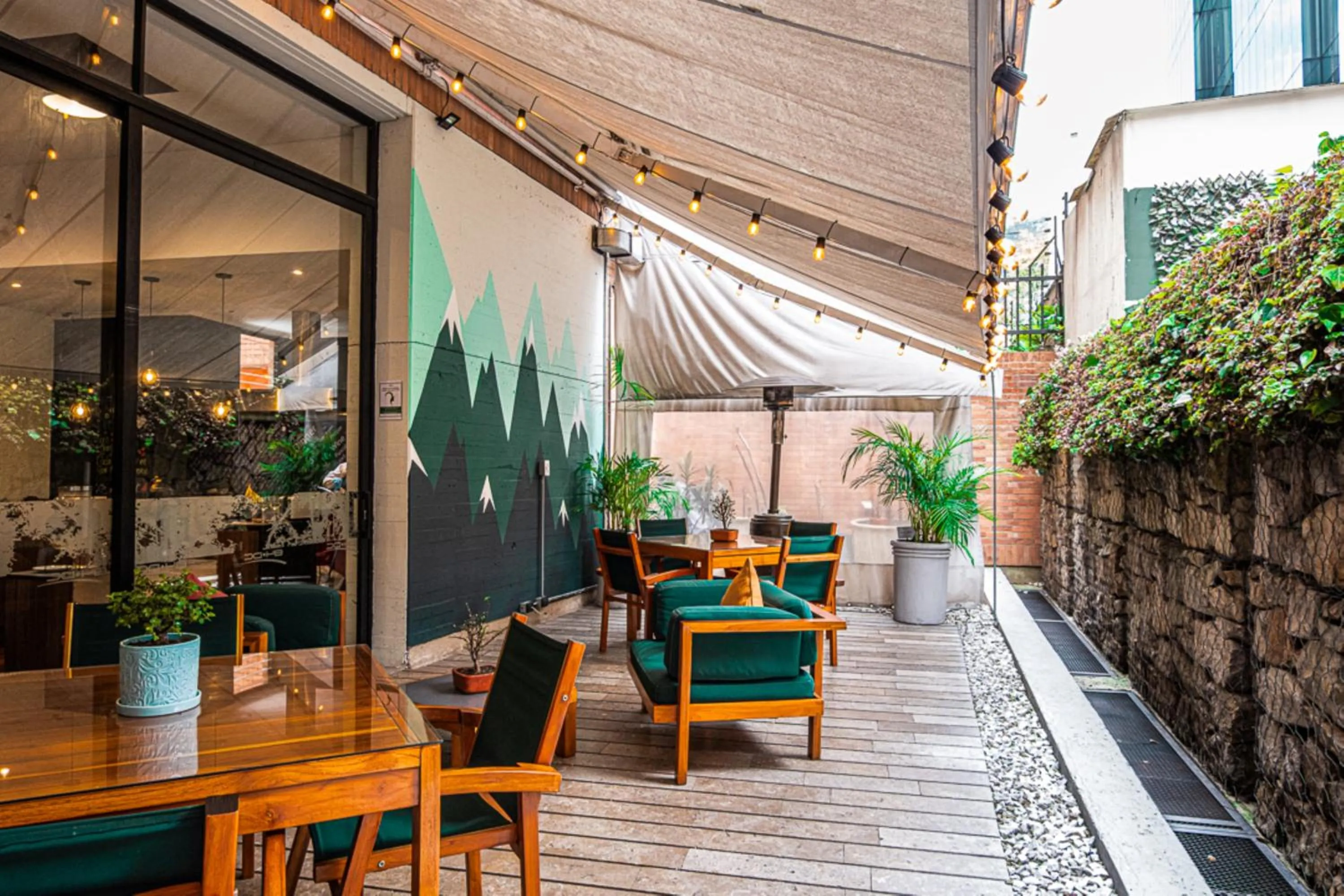 Balcony/Terrace in 84 DC Bogotá By OxoHotel