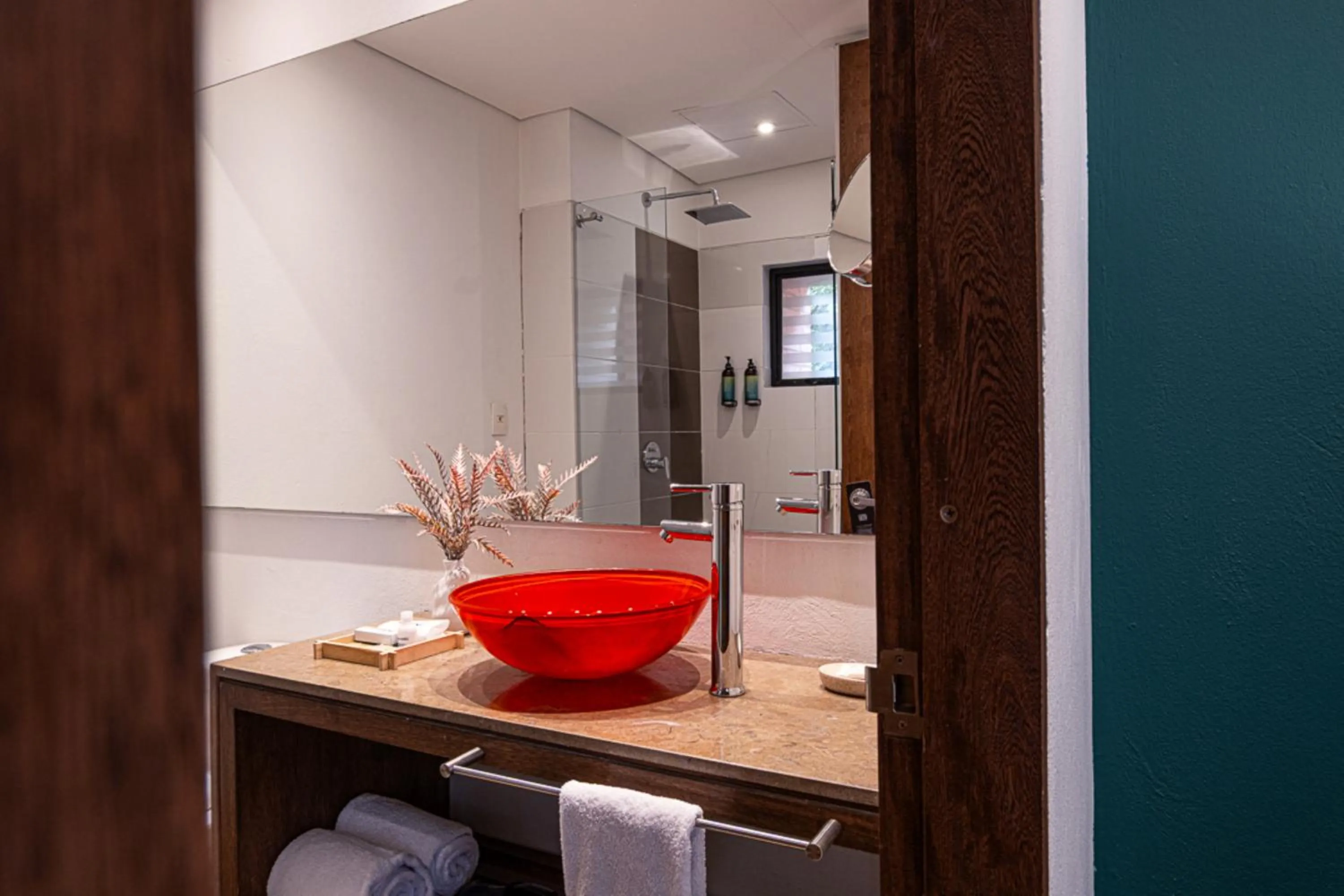 Bathroom in 84 DC Bogotá By OxoHotel