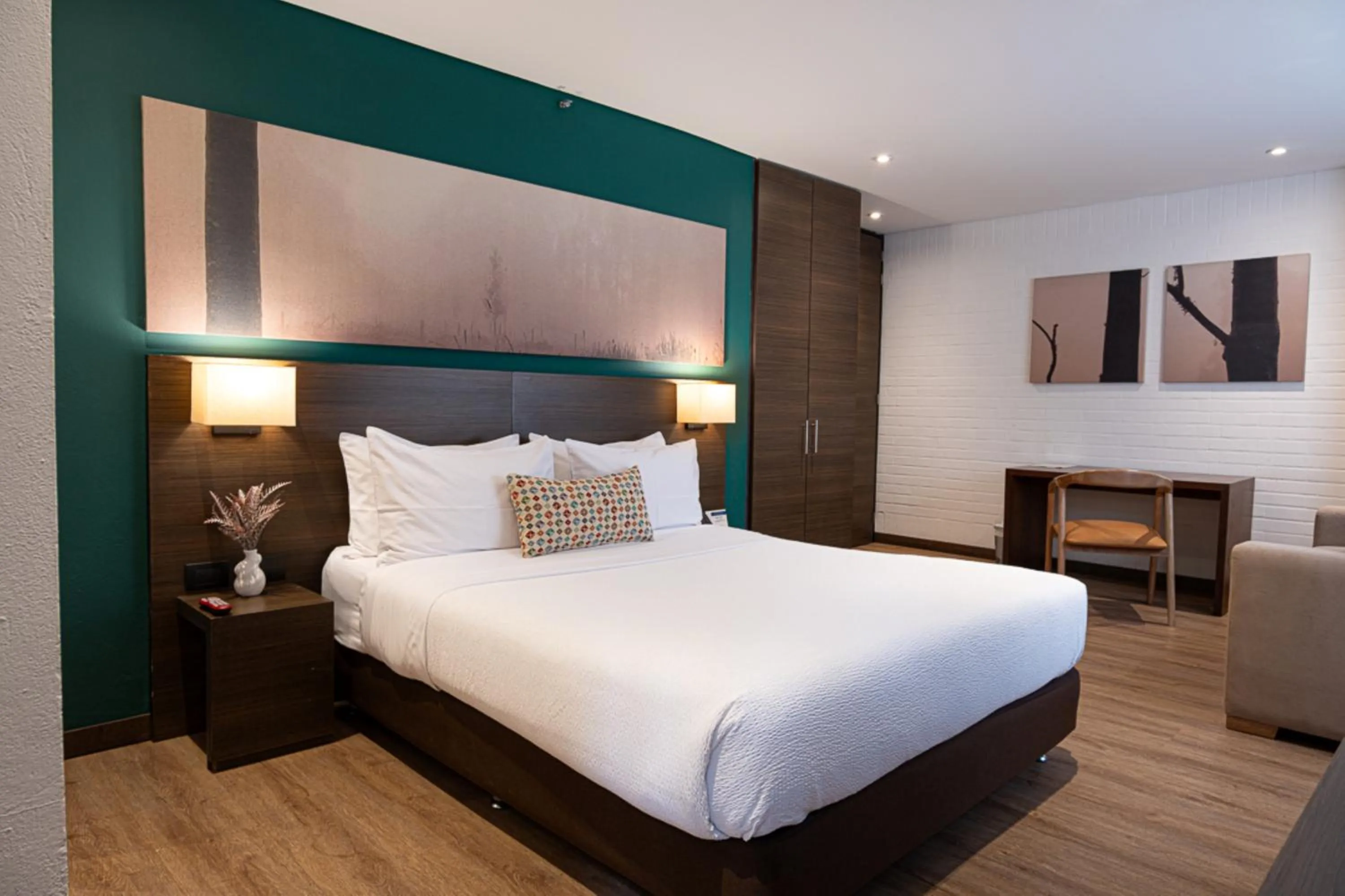 Bedroom, Bed in 84 DC Bogotá By OxoHotel