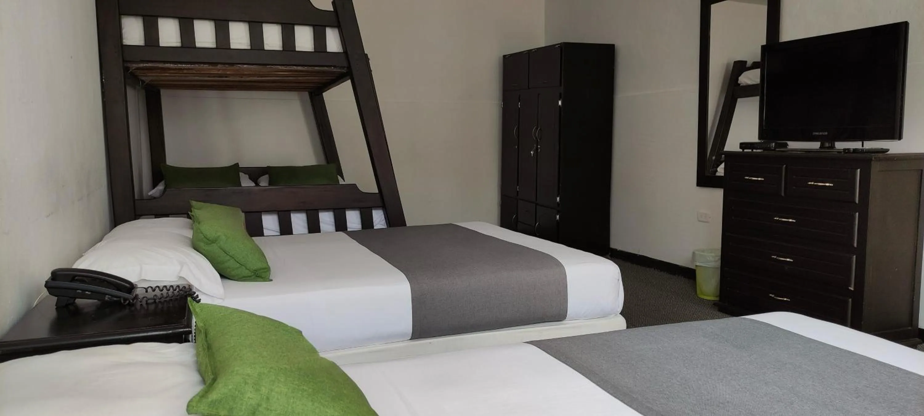 Bed in Hotel Premium Real