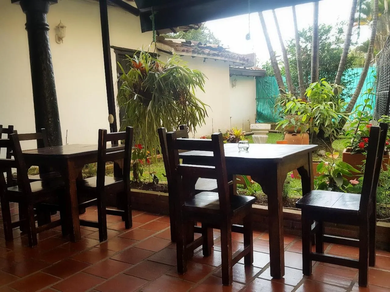 Restaurant/places to eat in Hotel Premium Real