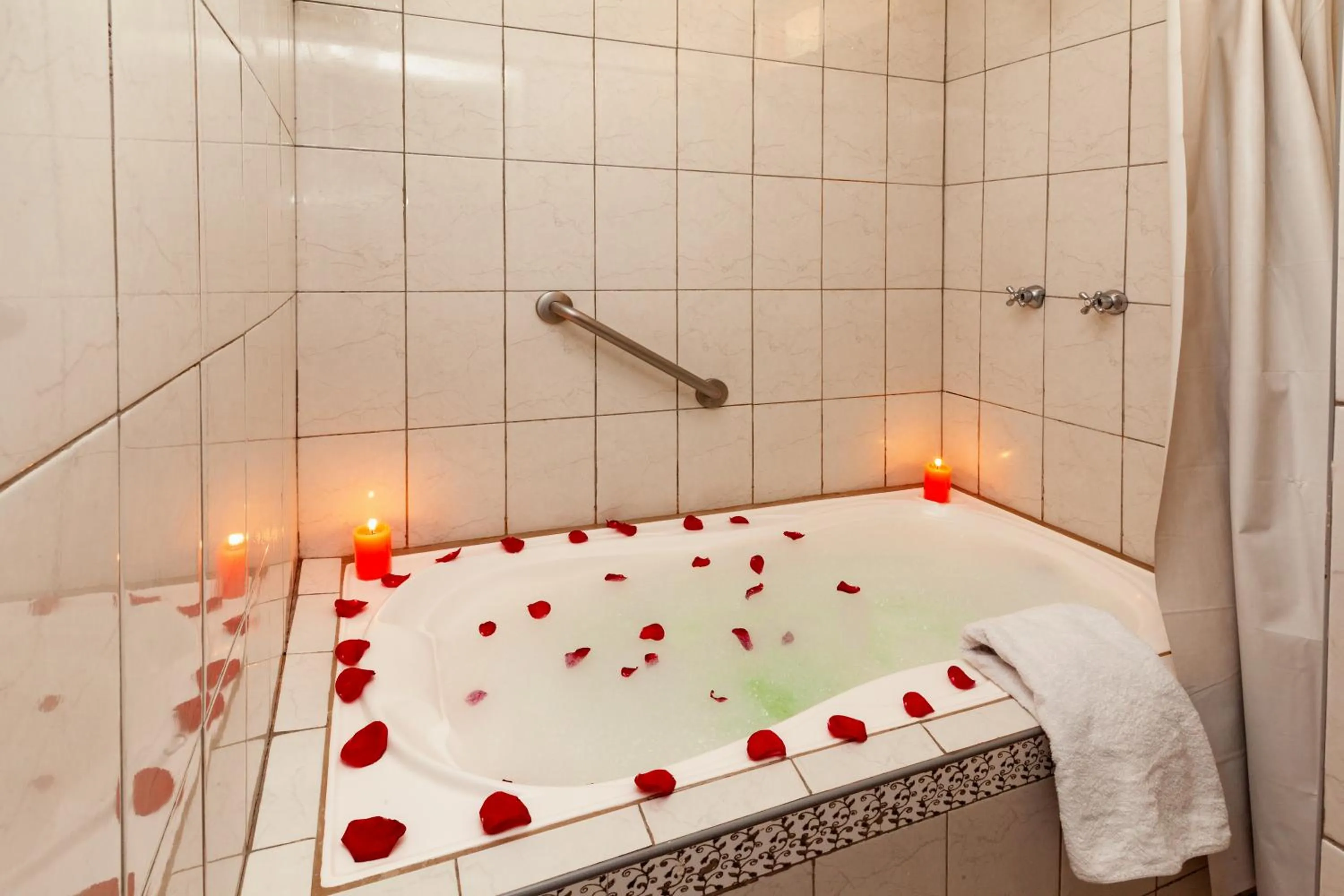 Bed in Hotel Sol del Oriente Cusco