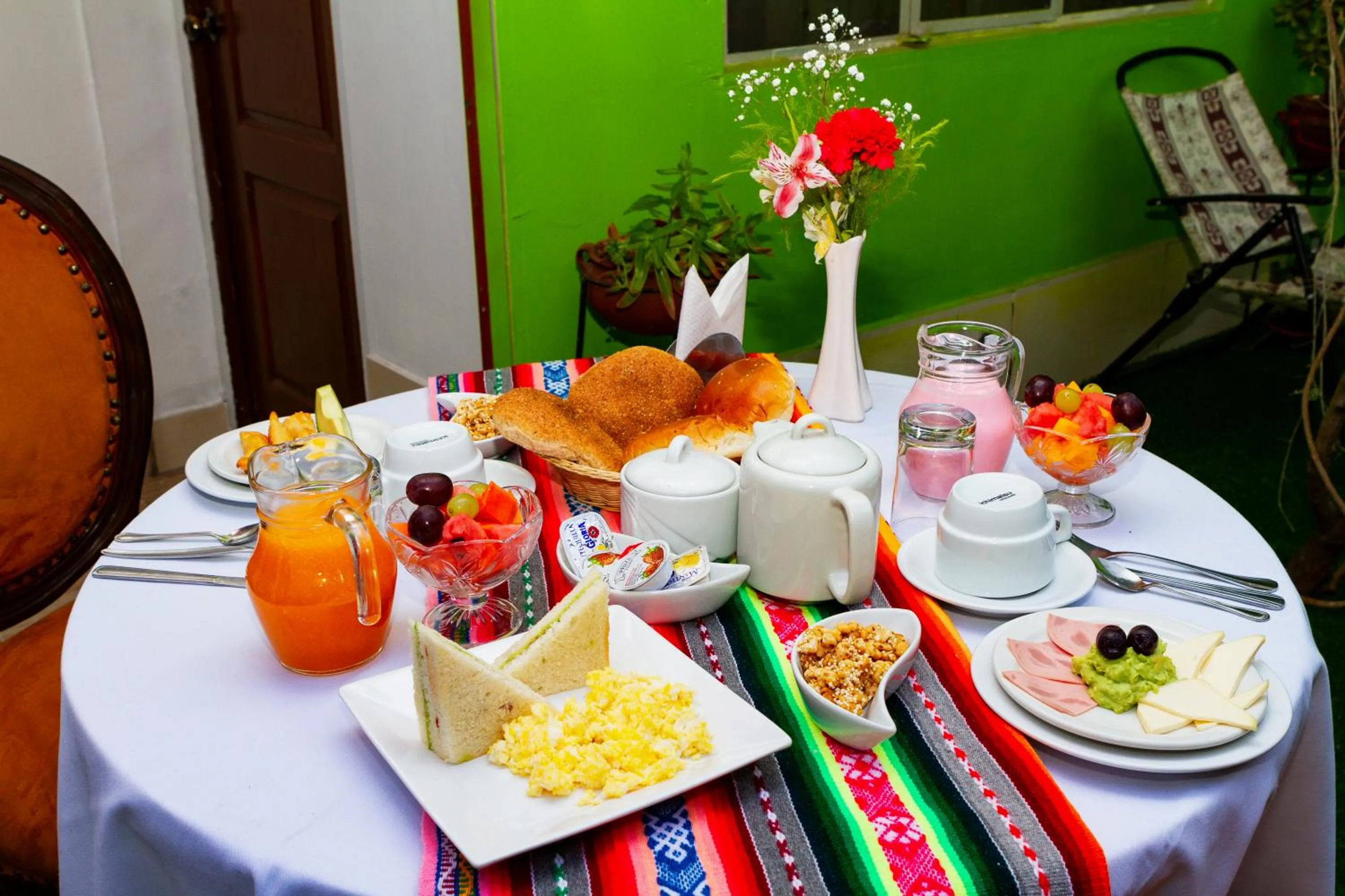 Food and drinks in Hotel Sol del Oriente Cusco