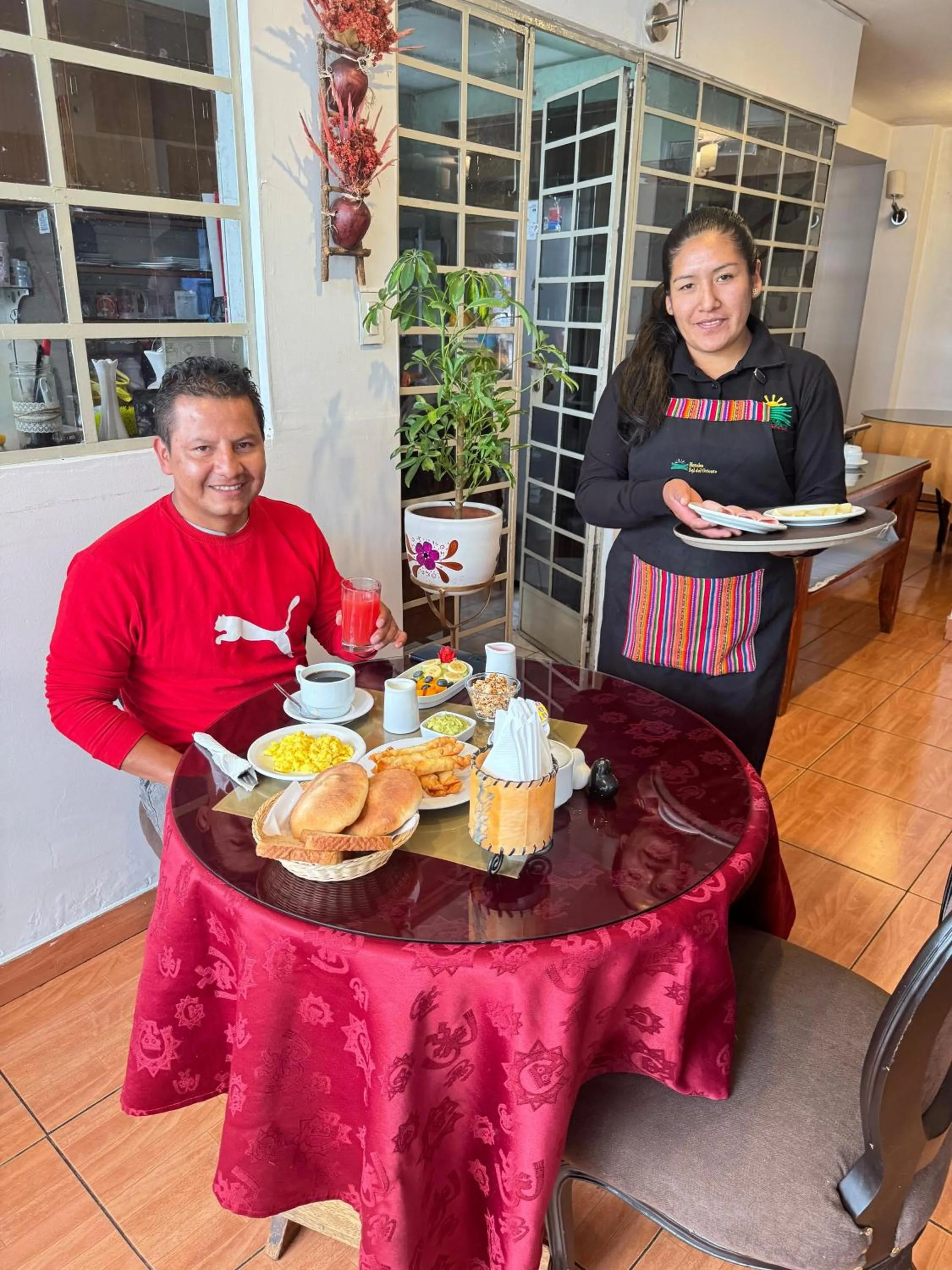 Breakfast in Hotel Sol del Oriente Cusco
