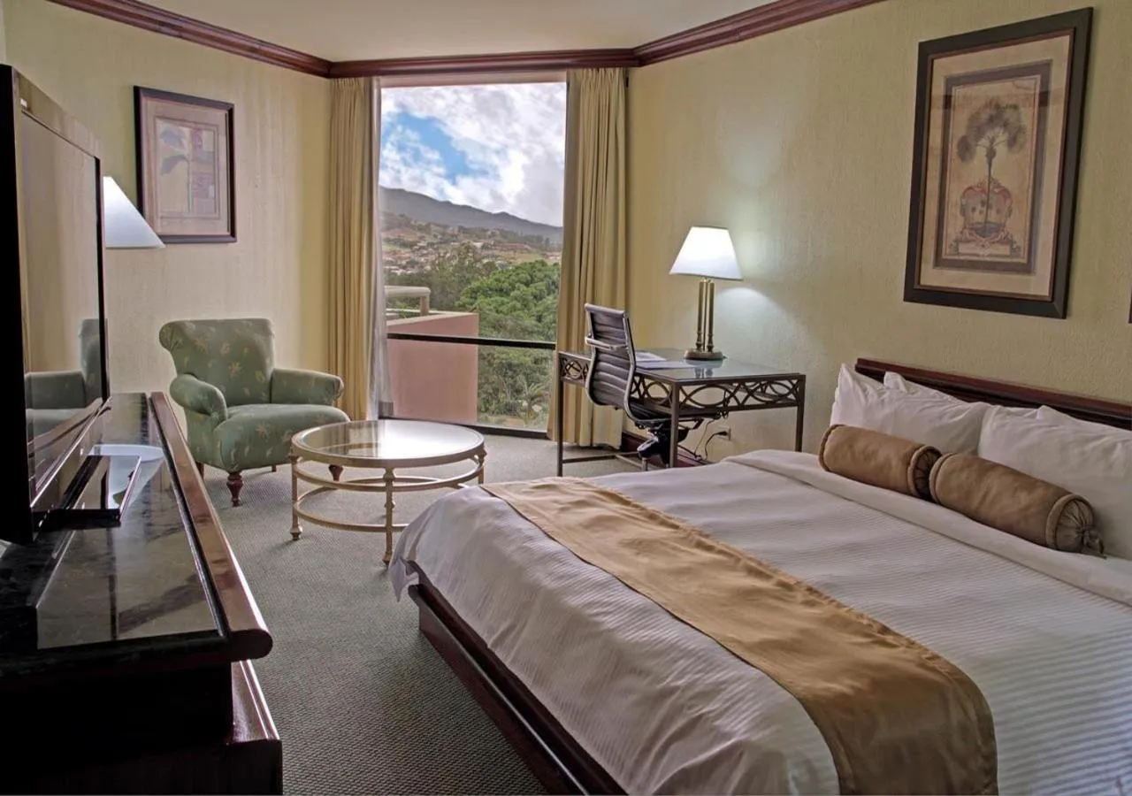 Photo of the whole room, Bed in Wyndham San Jose Herradura