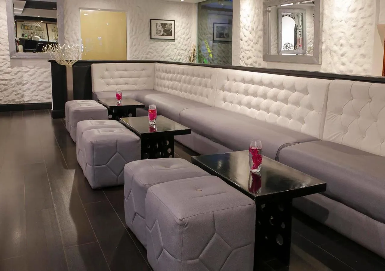 Restaurant/places to eat in Wyndham San Jose Herradura