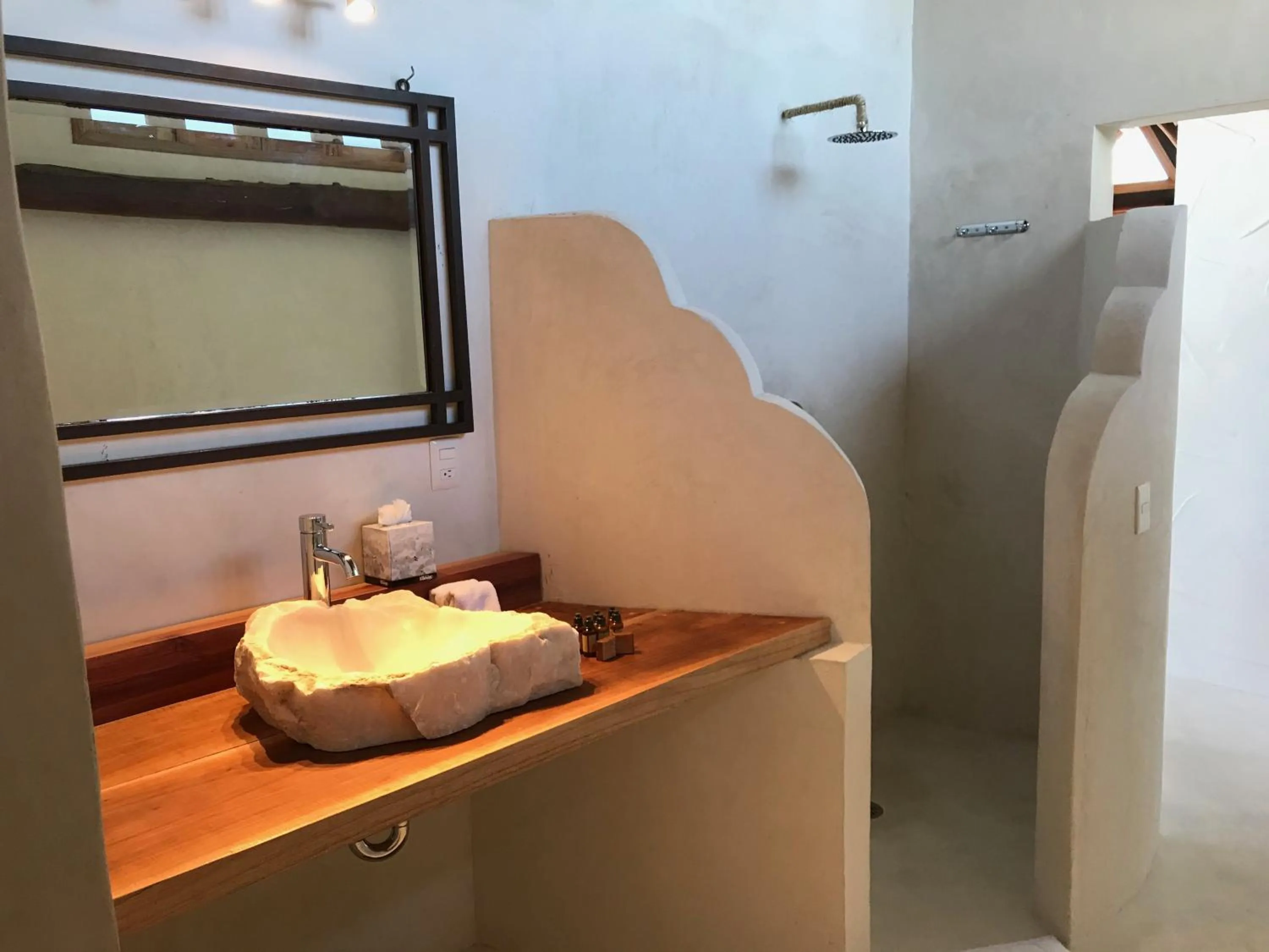 Shower in Palapas del Sol