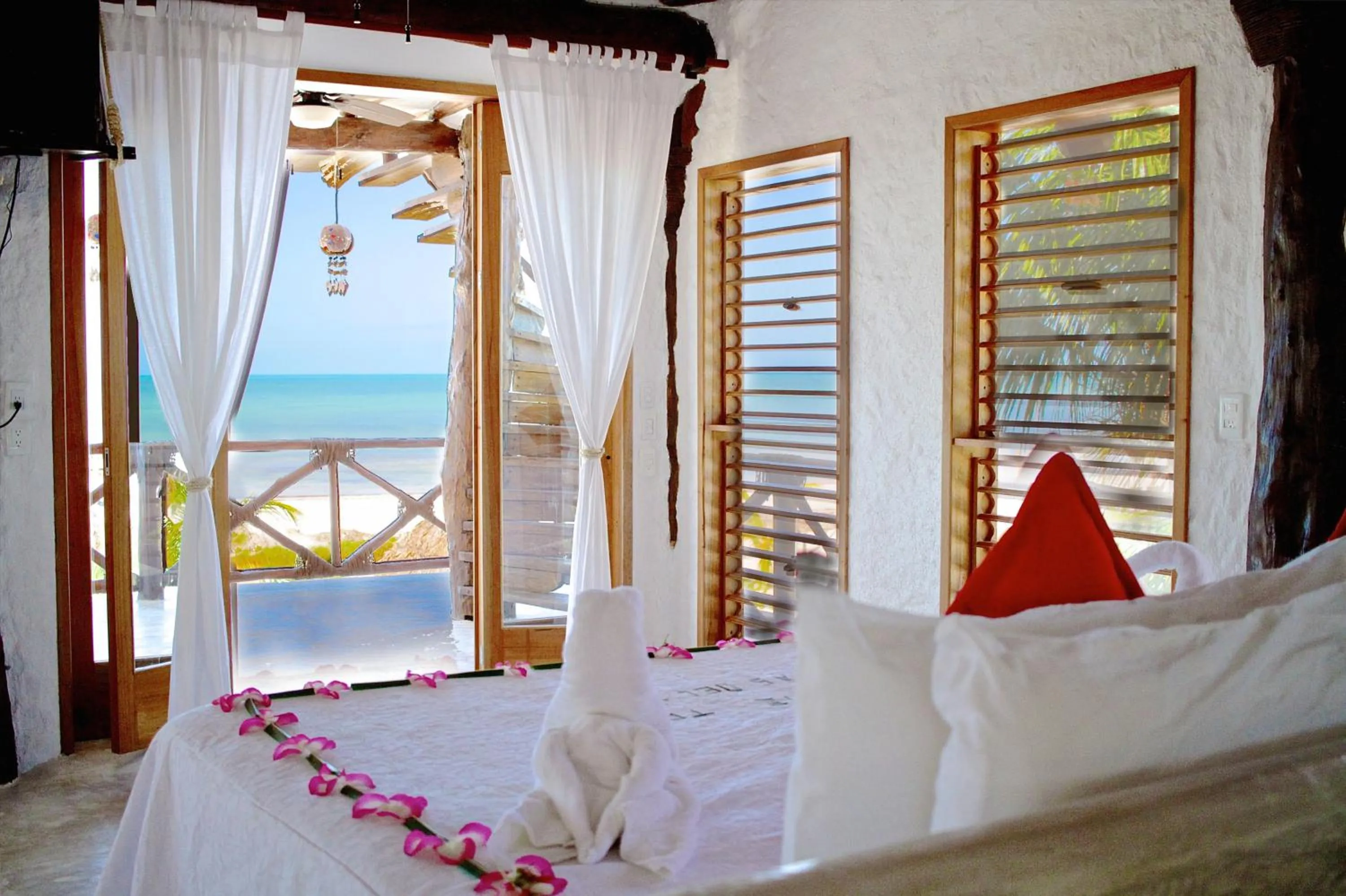 Photo of the whole room, Bed in Palapas del Sol