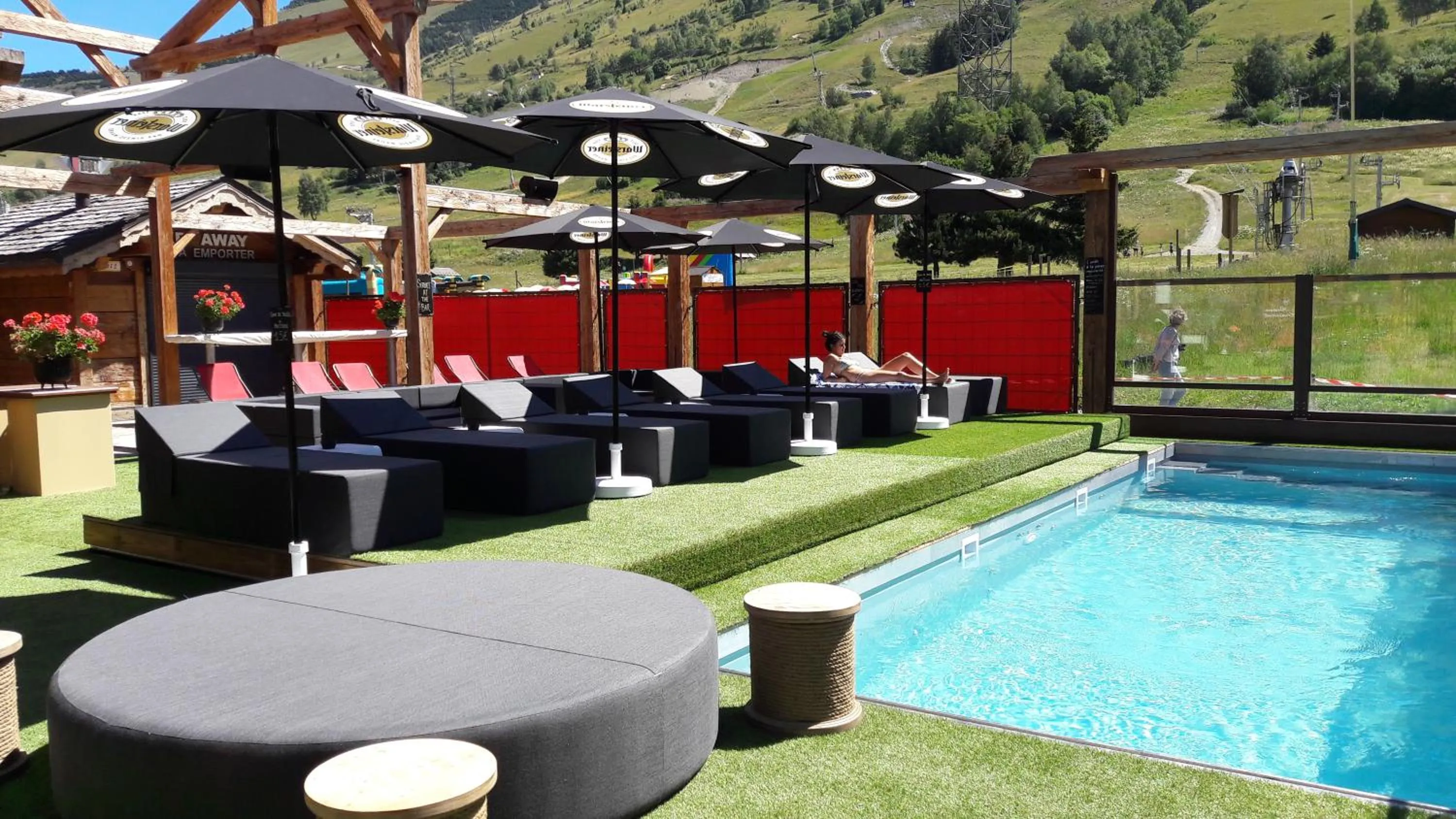 Summer in Hotel Cote Brune