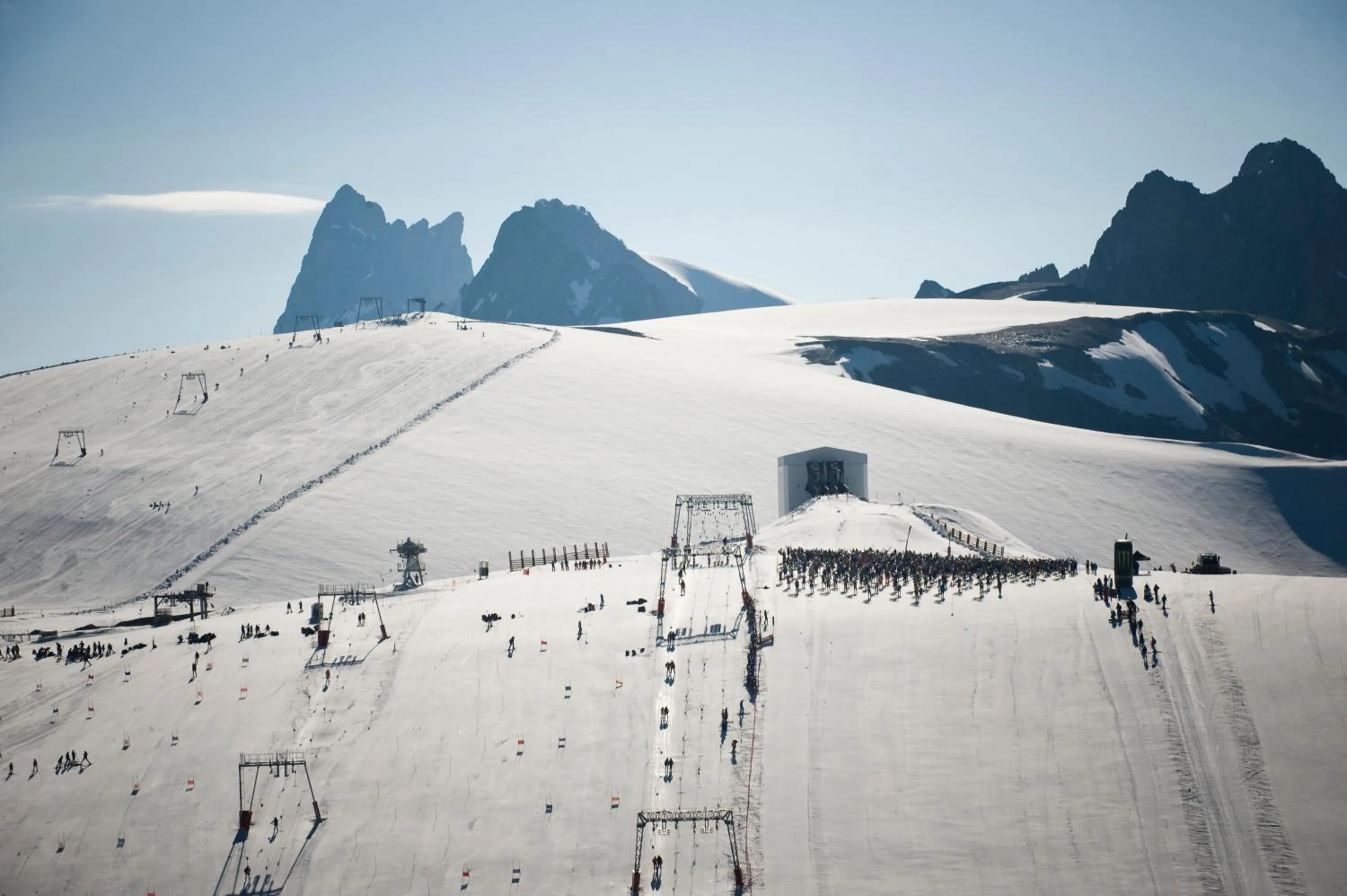Skiing in Hotel Cote Brune