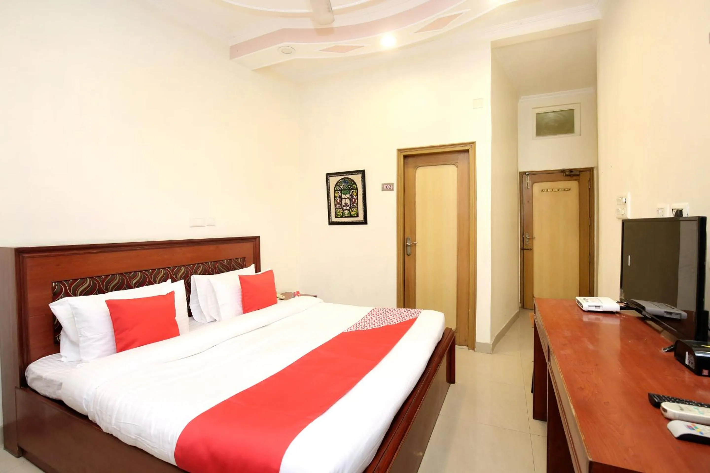 Bedroom, Bed in Hotel O Le Bon Ton