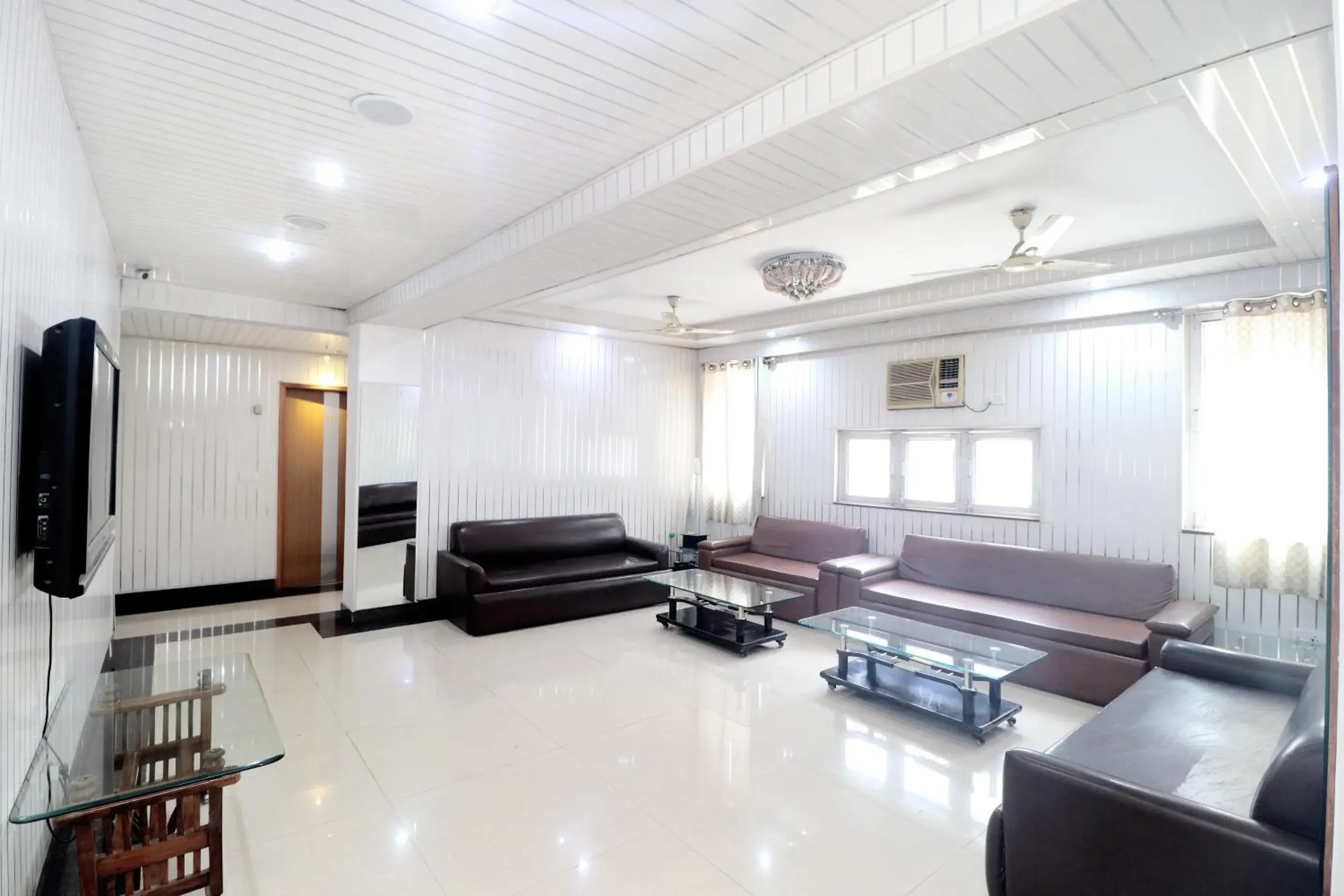 Hotel O Le Bon Ton Hotel O Le Bon Ton