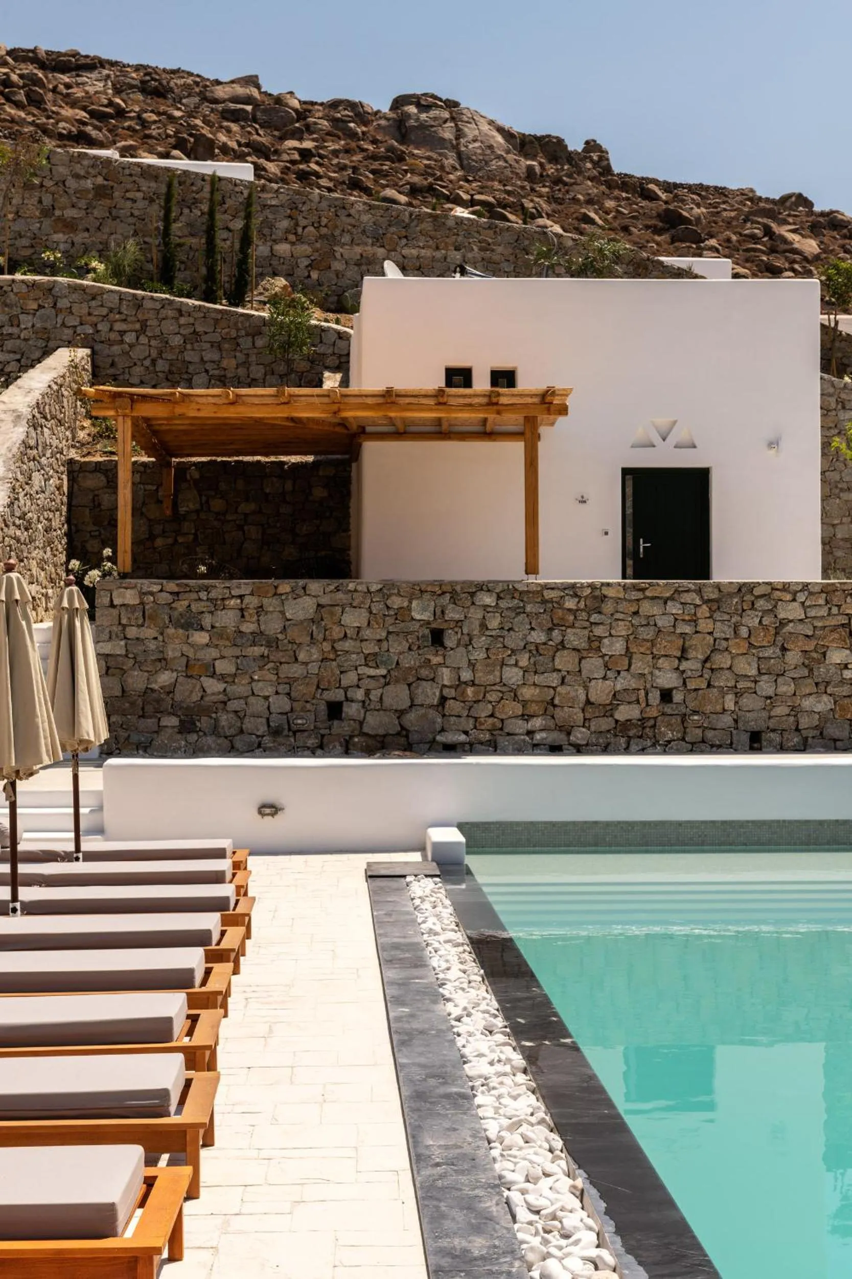 Property building in Mykonos Drops
