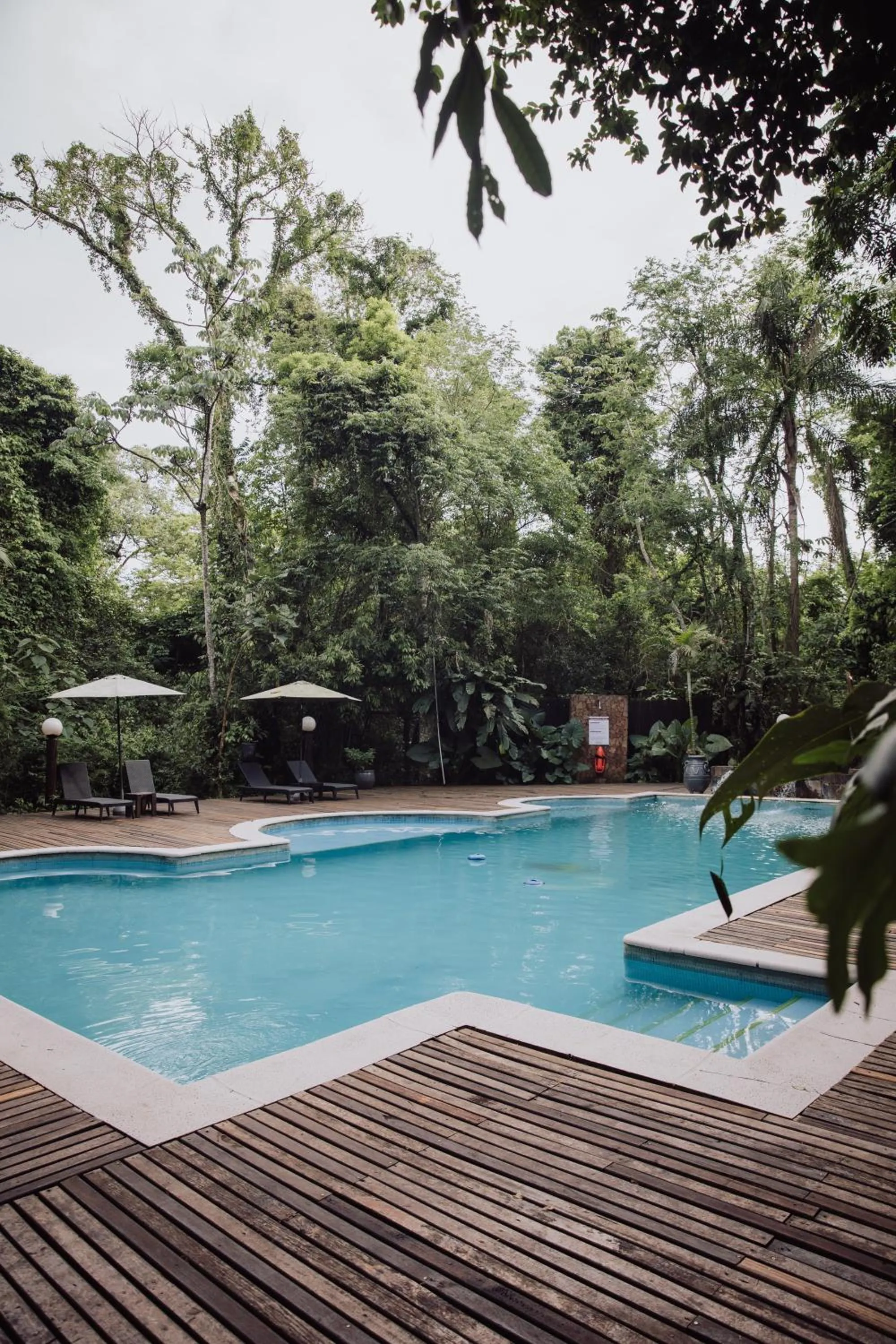 Swimming pool in Tierra Guaraní Lodge
