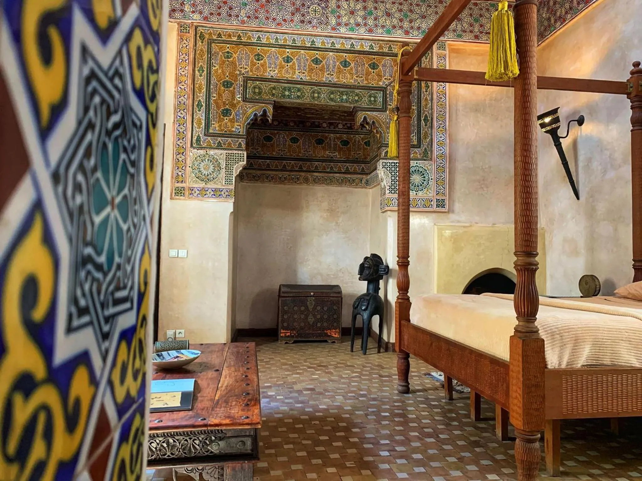 Bed in Riad Bamileke