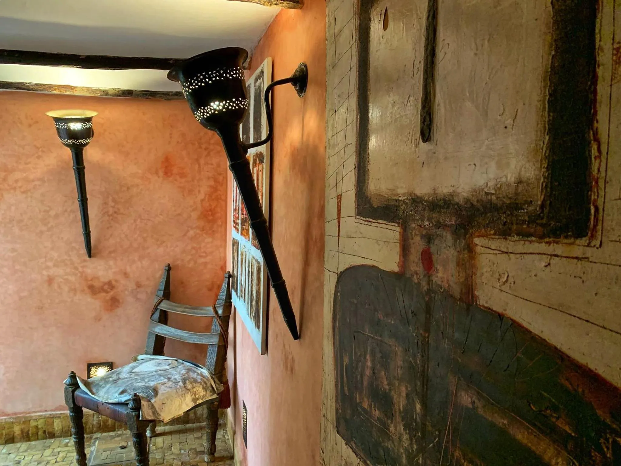 Facade/entrance in Riad Bamileke