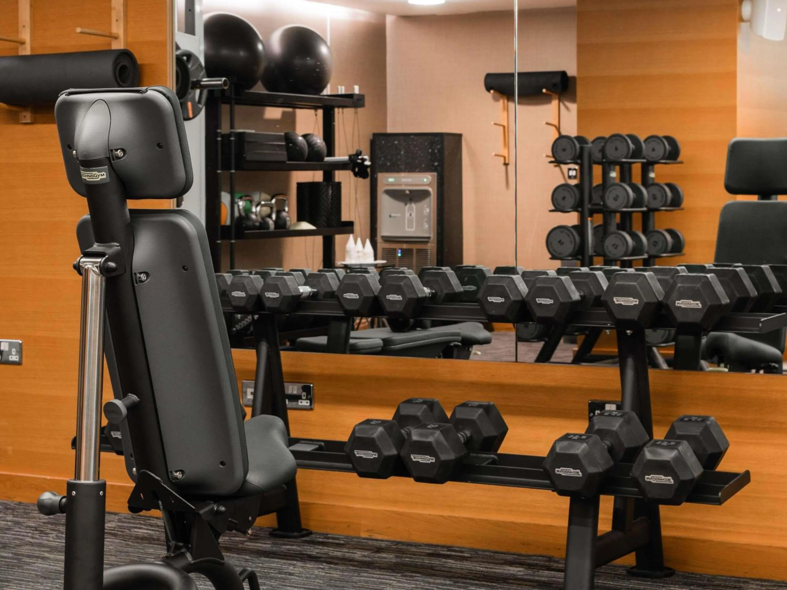 Spa and wellness centre/facilities in Sofitel London Heathrow