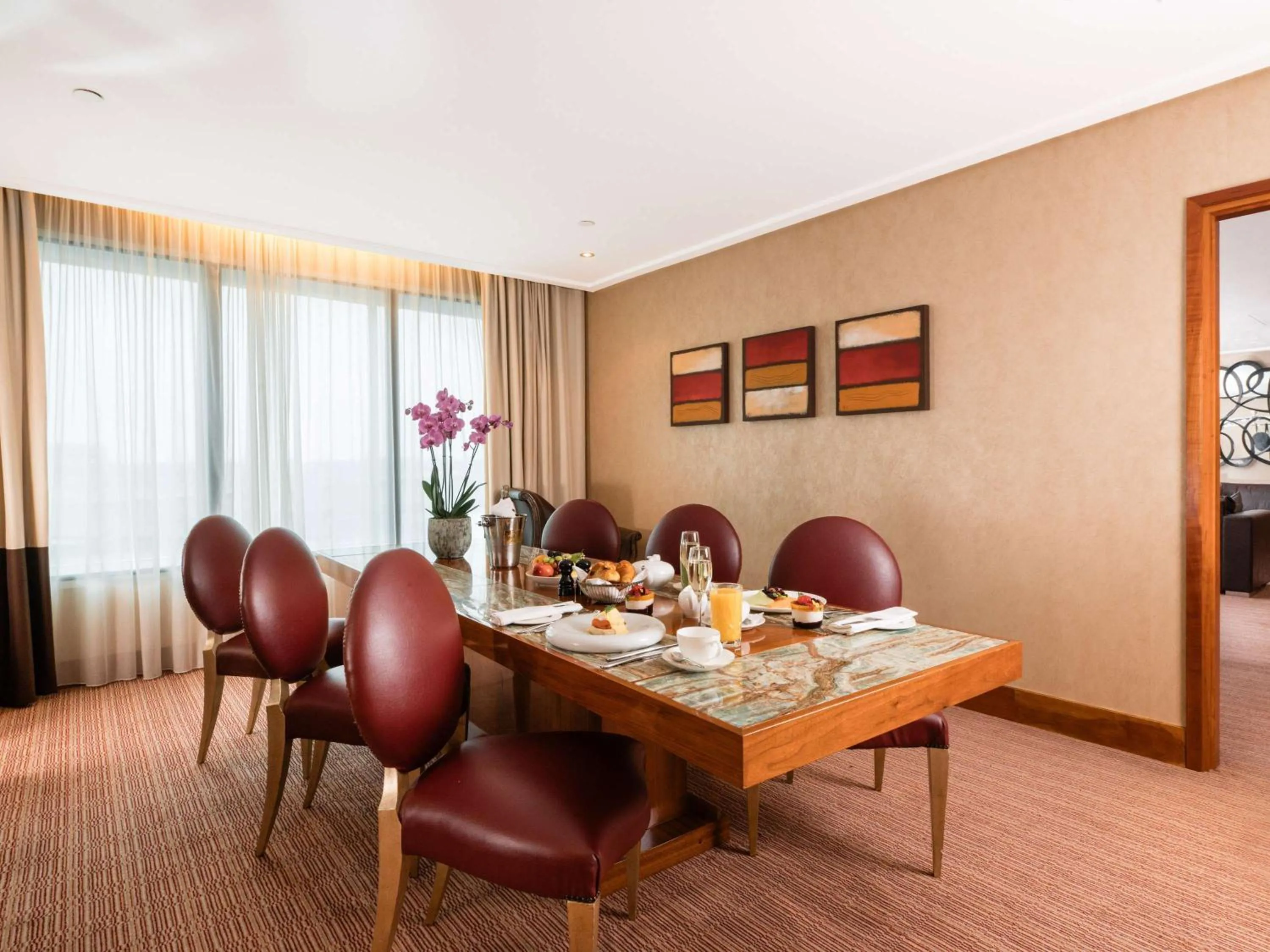 Bedroom in Sofitel London Heathrow