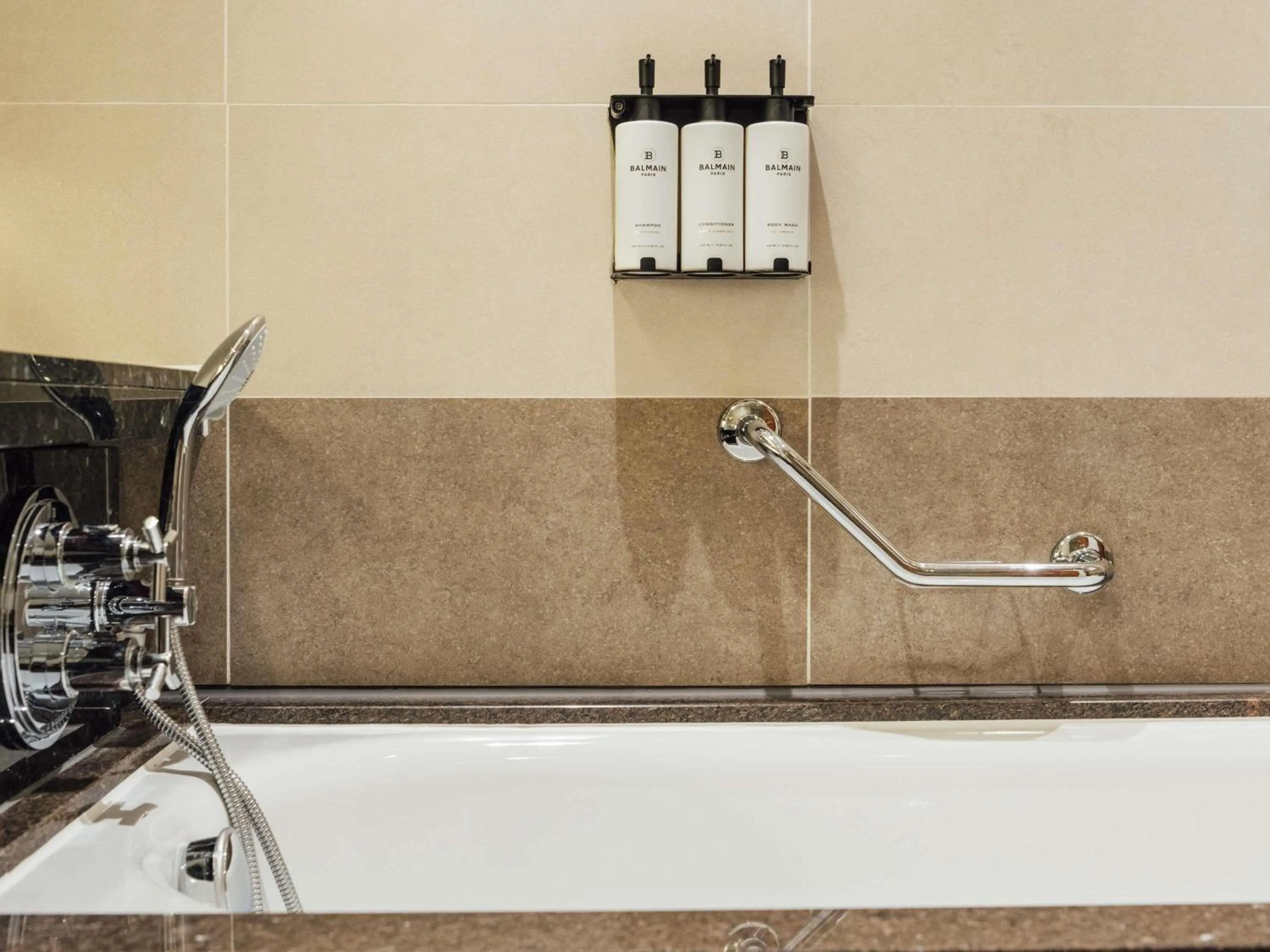 Bedroom in Sofitel London Heathrow