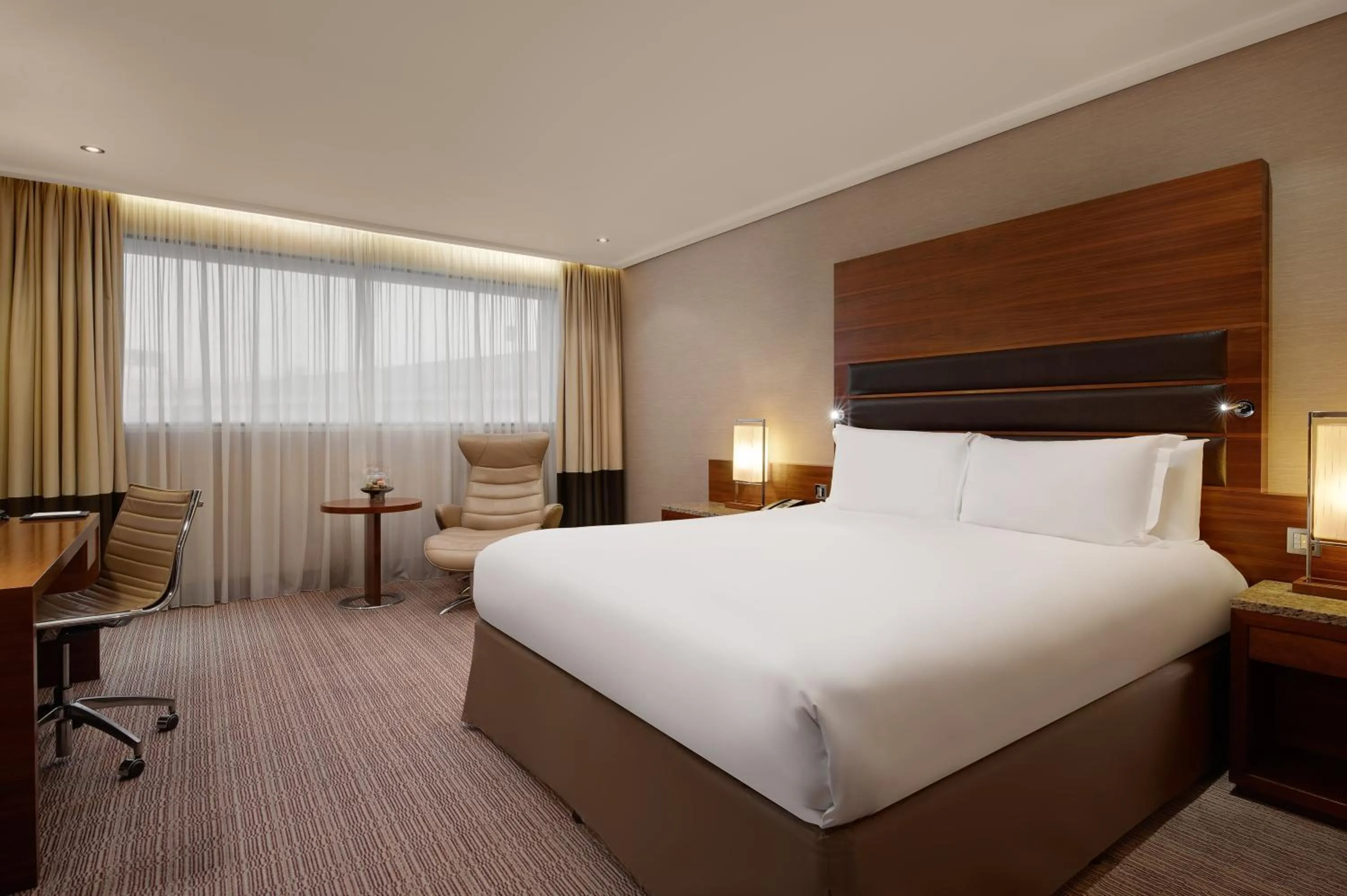 Bedroom, Bed in Sofitel London Heathrow