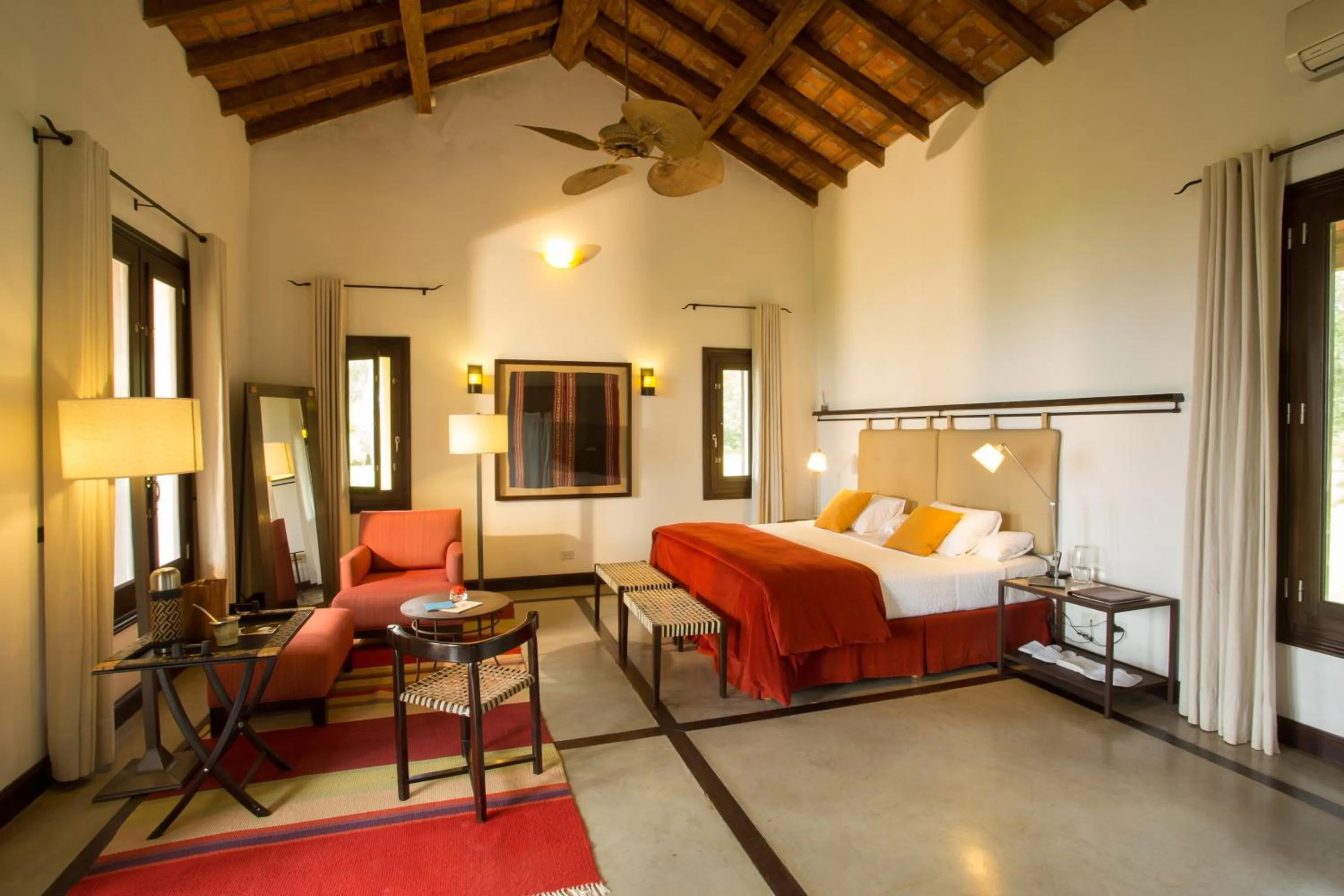 Photo of the whole room, Bed in Puerto Valle Hotel de Esteros