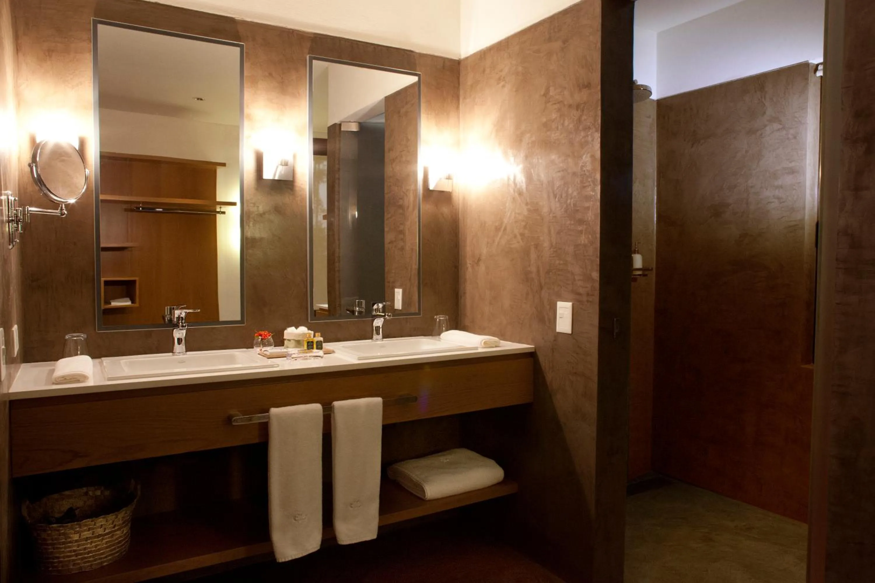 Bathroom in Puerto Valle Hotel de Esteros