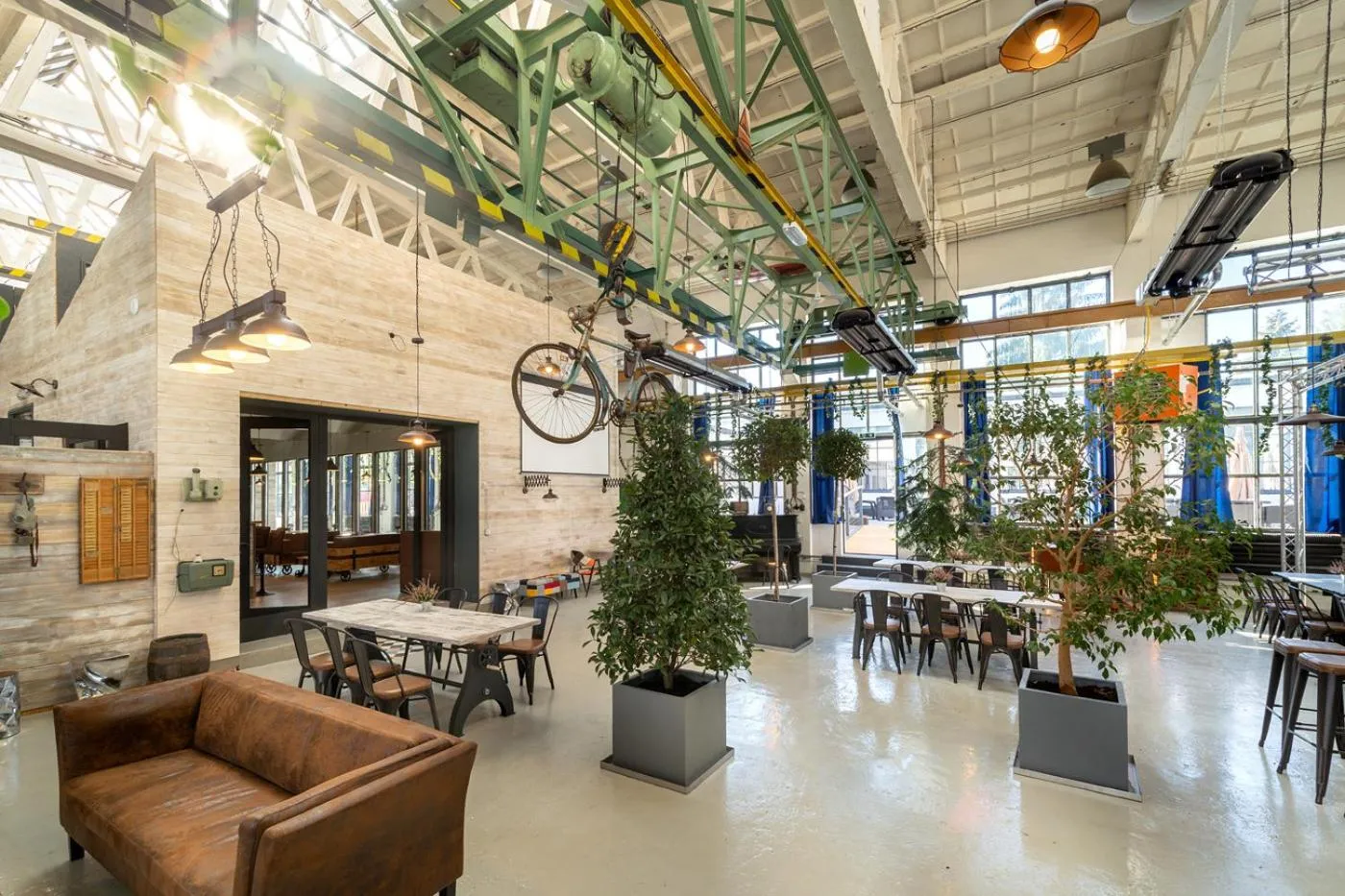 Restaurant/places to eat in Hotel Na Vývoji