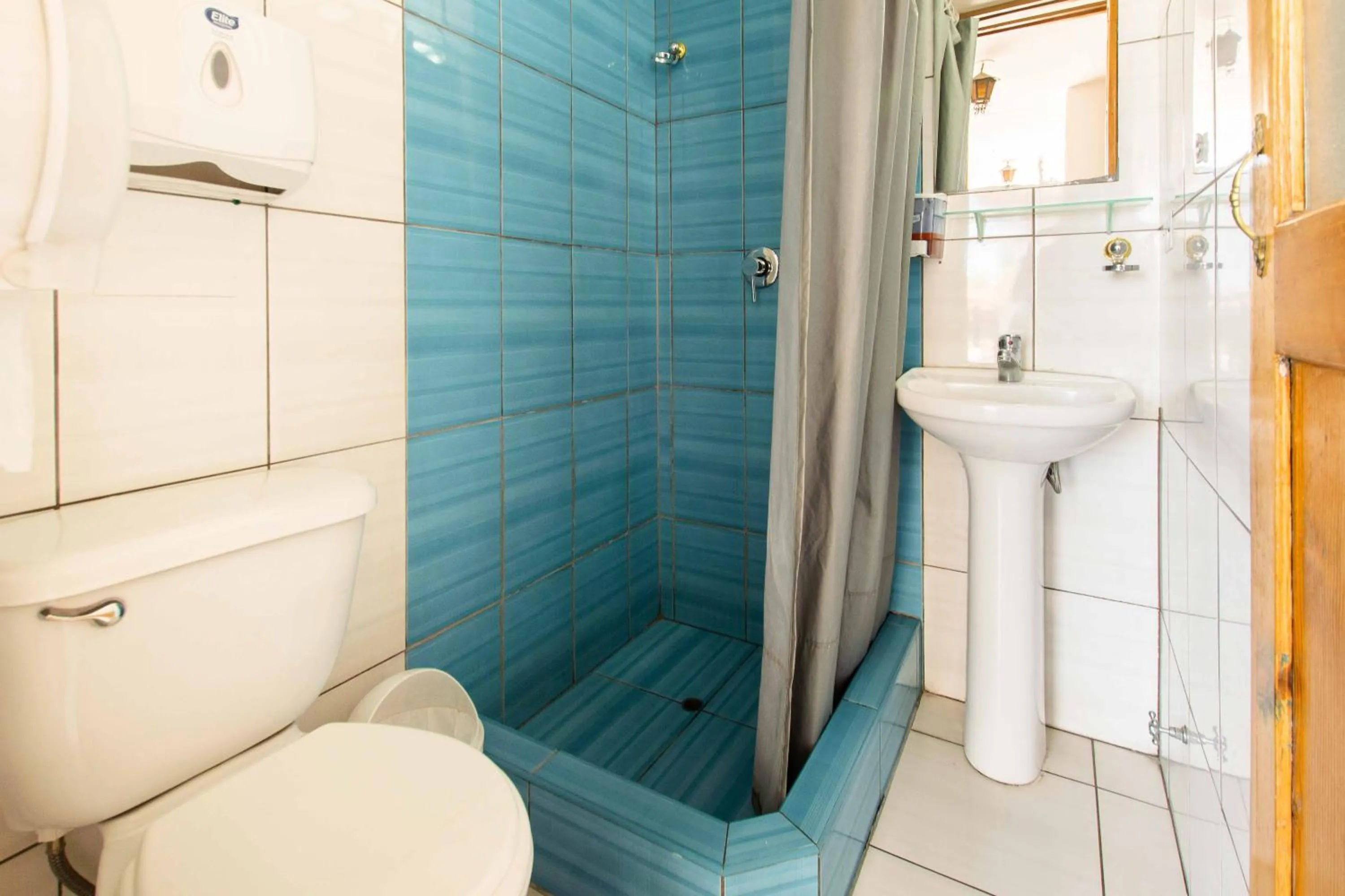 Toilet in Le Foyer Arequipa