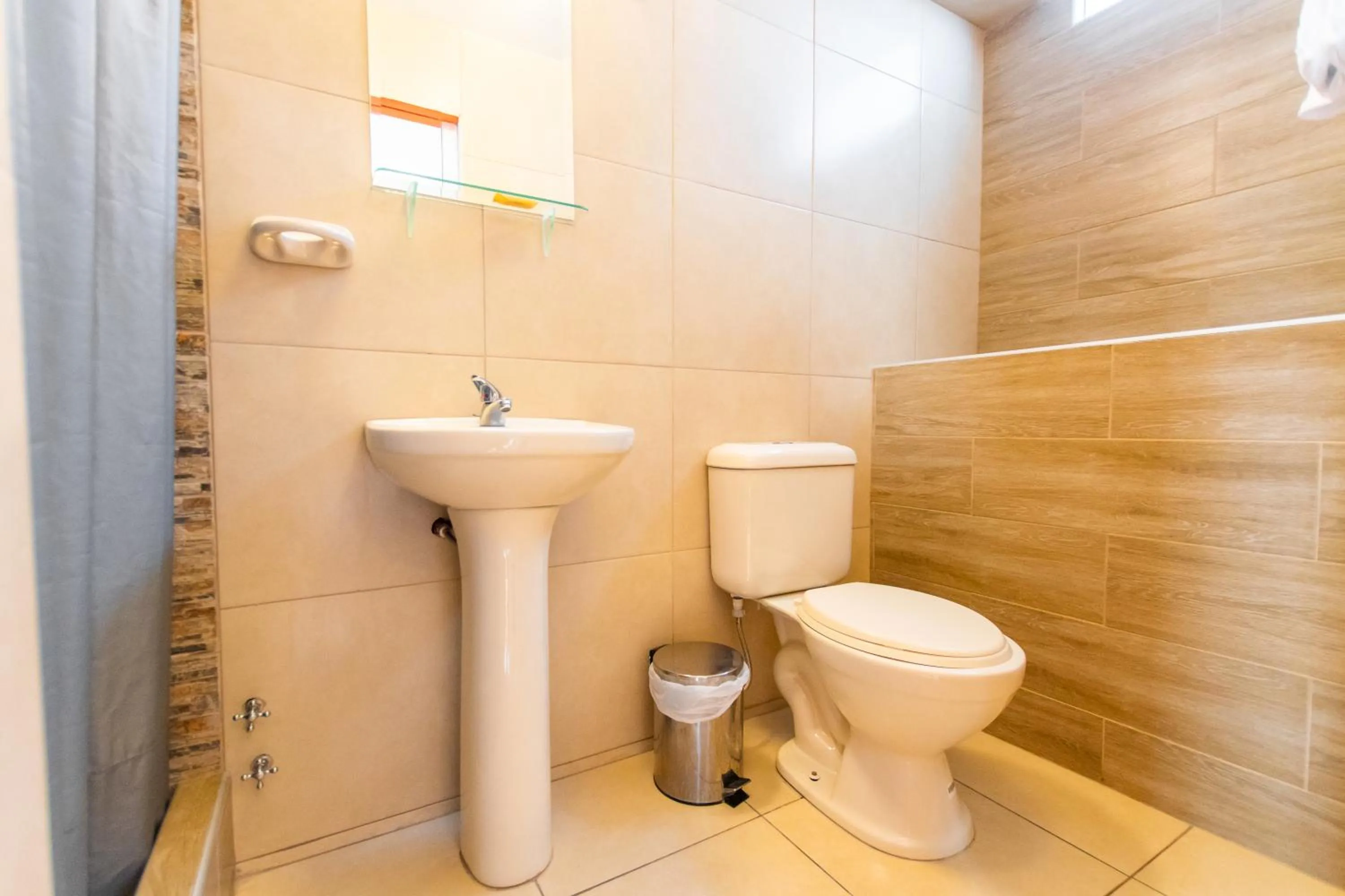 Toilet in Le Foyer Arequipa